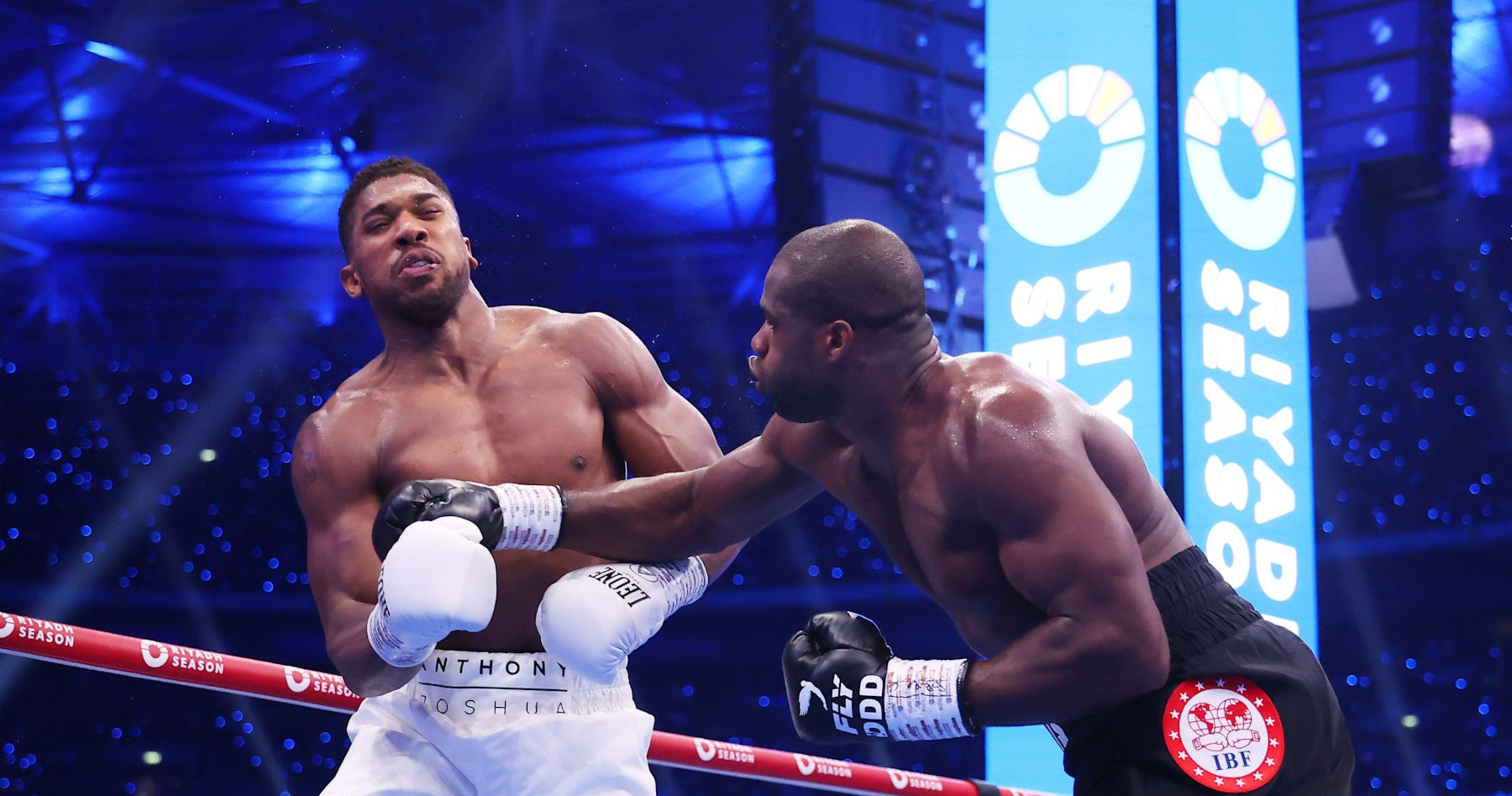 Daniel Dubois Beats Anthony Joshua By 5th-Round KO To Retain IBF ...