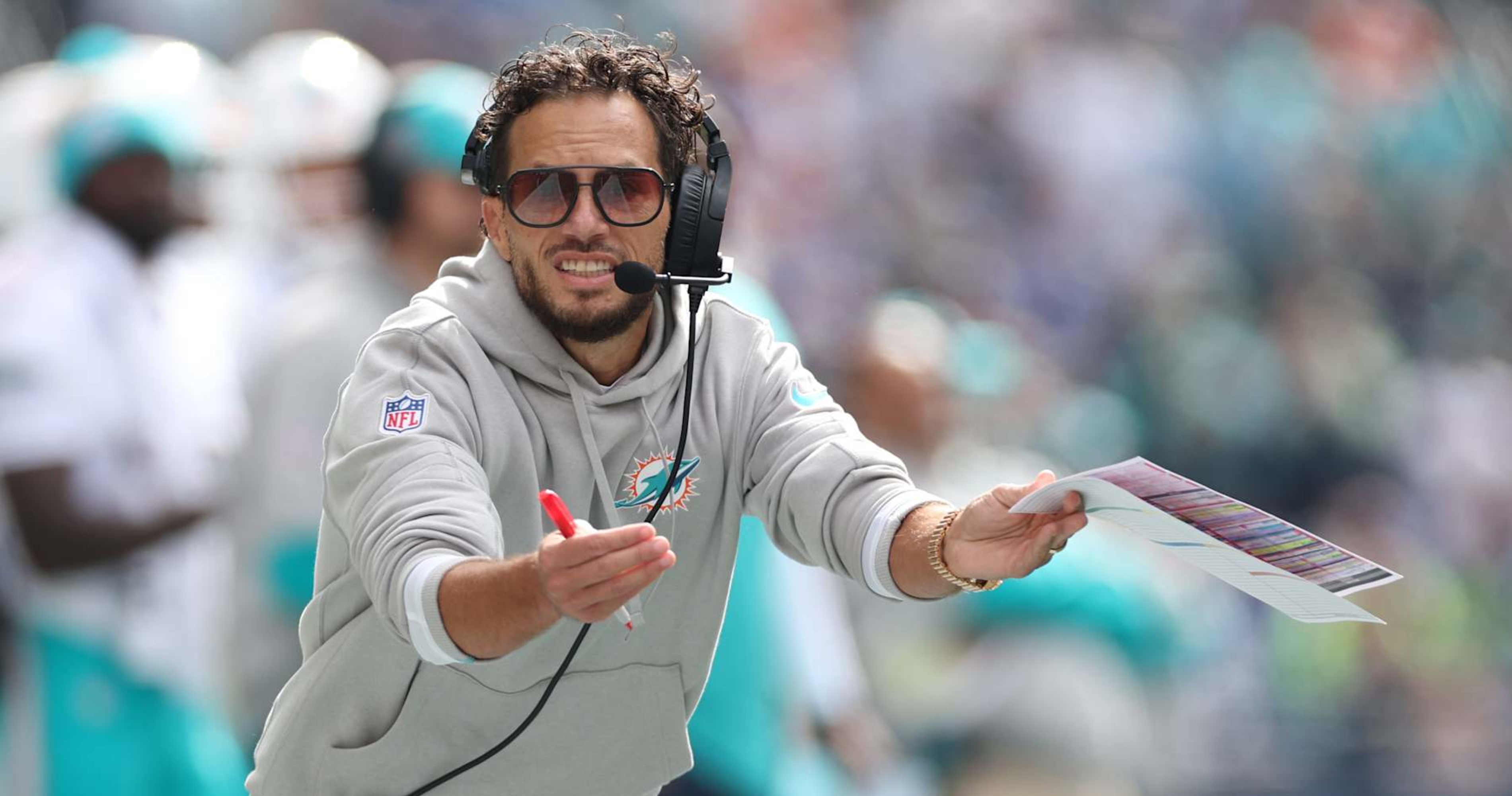 Dolphins’ McDaniel roasted by NFL fans for struggles without Tua in loss to Titans | News, results, highlights, statistics and rumors