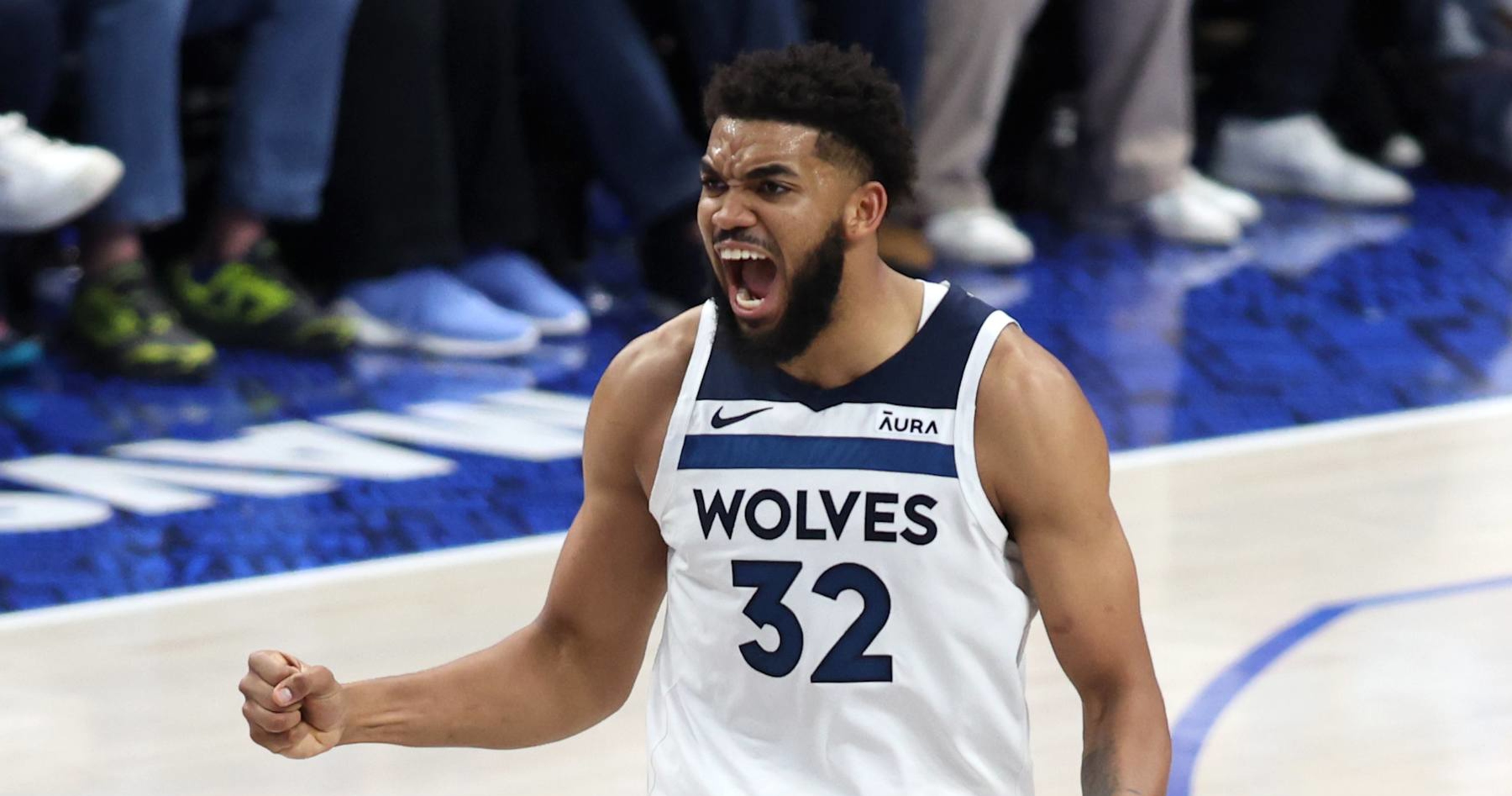 NBA Rumors: Towns-Randle Trade Terms Revealed for Knicks, Wolves, Hornets 3-Team Deal