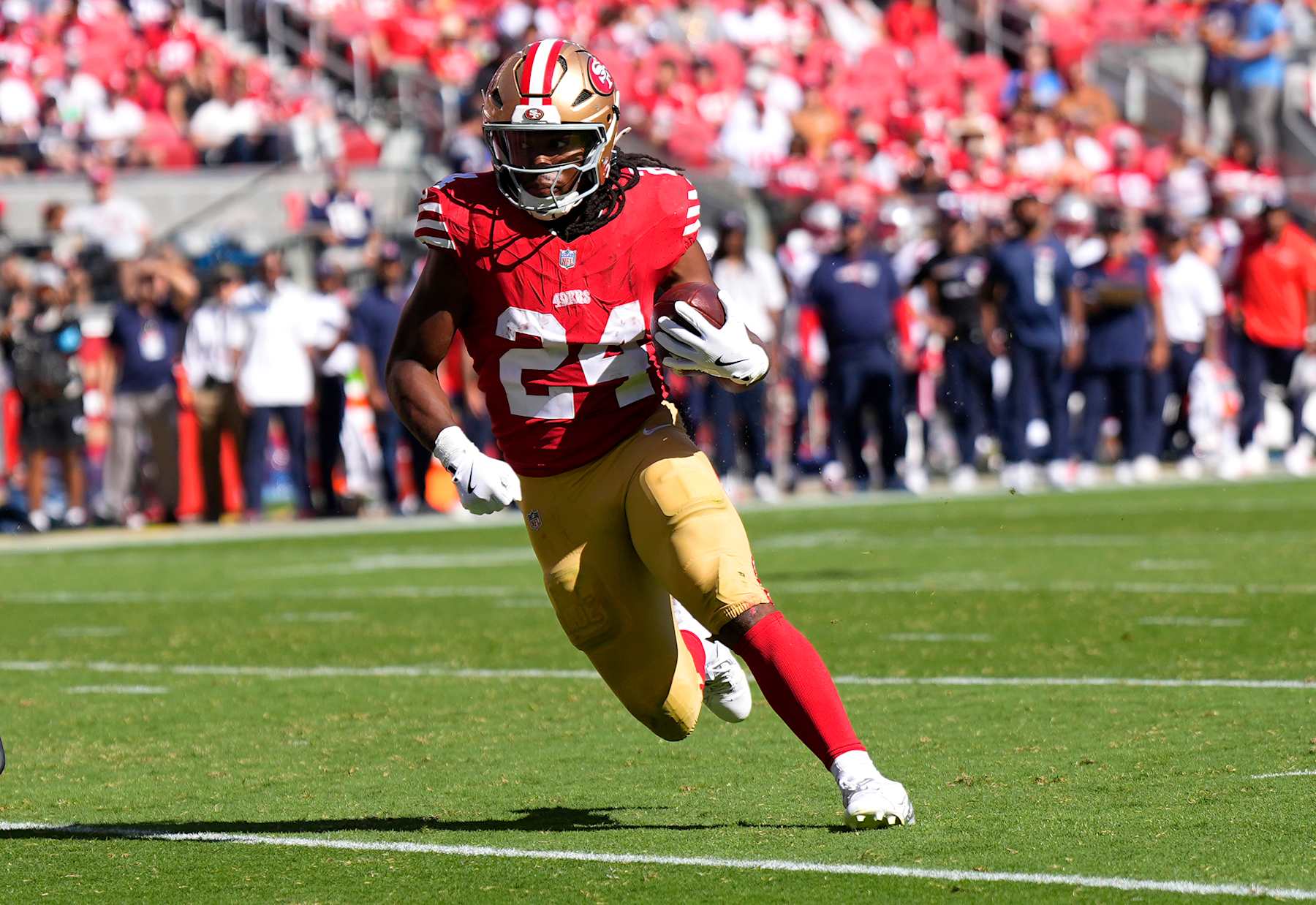 Week 5 fantasy football rankings projections to love and matchups to