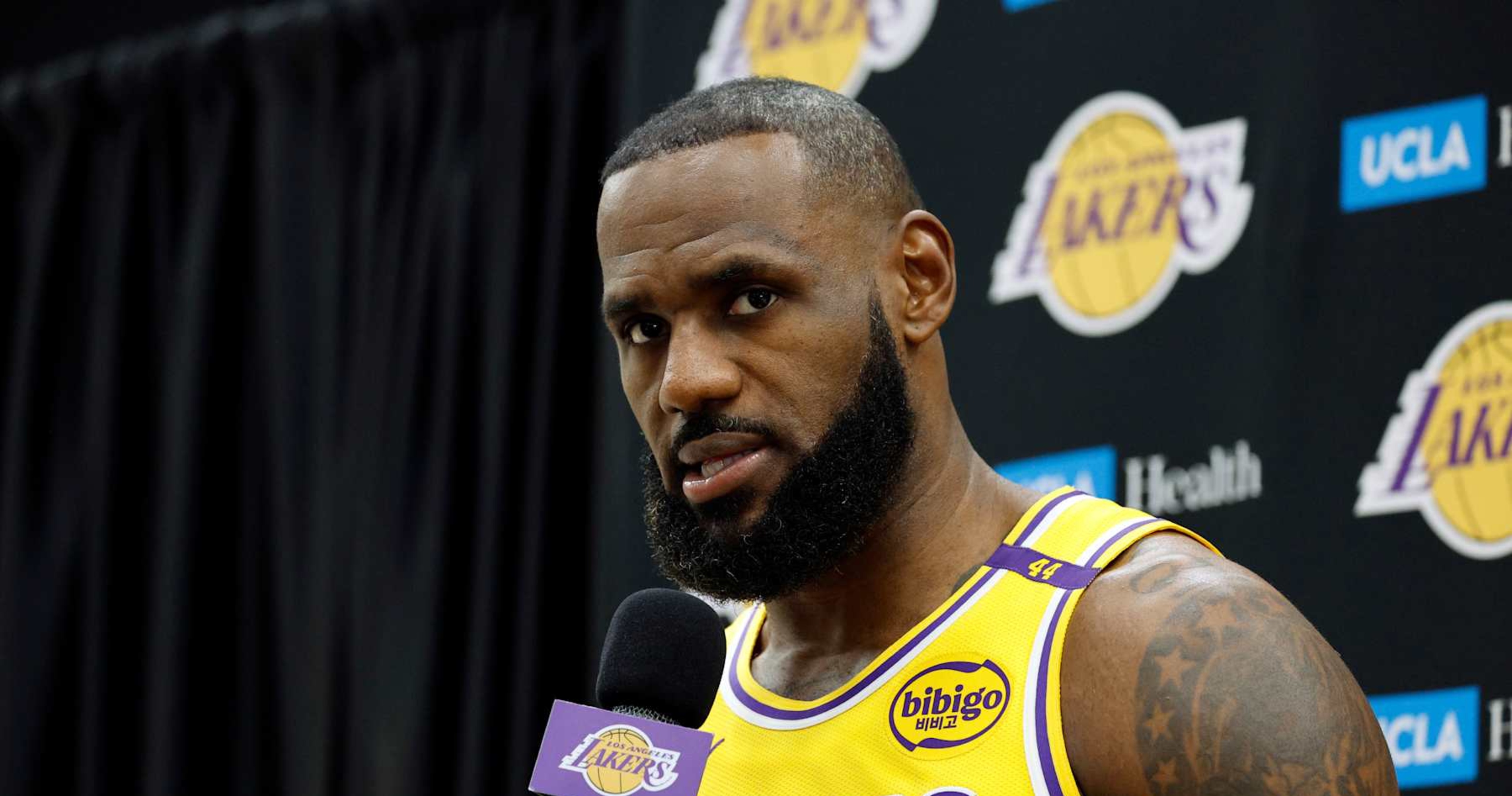 LeBron James Rips Lakers Minutes Restriction In Netflix Doc: 'Hate This ...