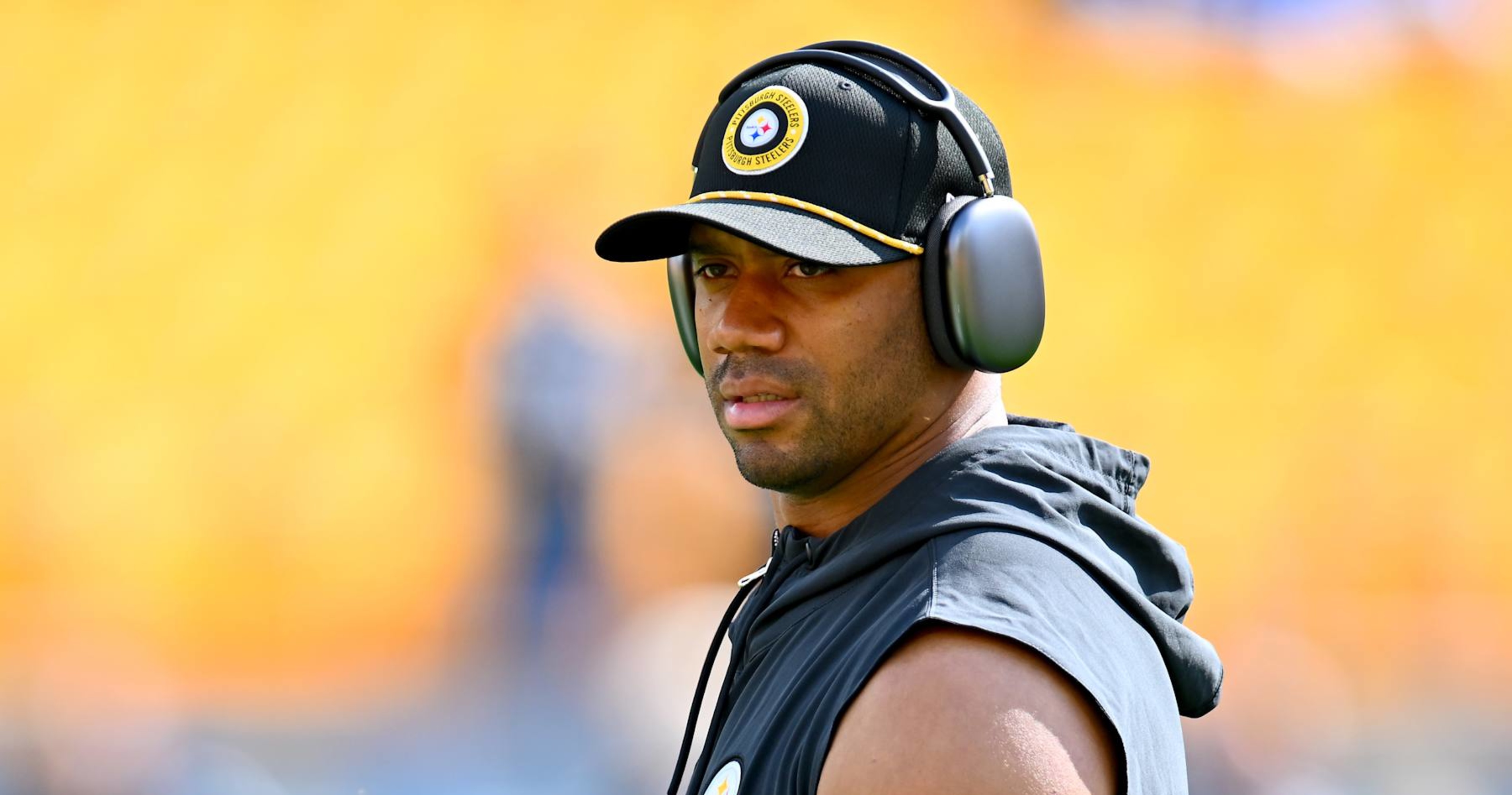 NFL Rumors: Insiders Eye Russell Wilson as Steelers’ Eventual QB1 over Justin Fields