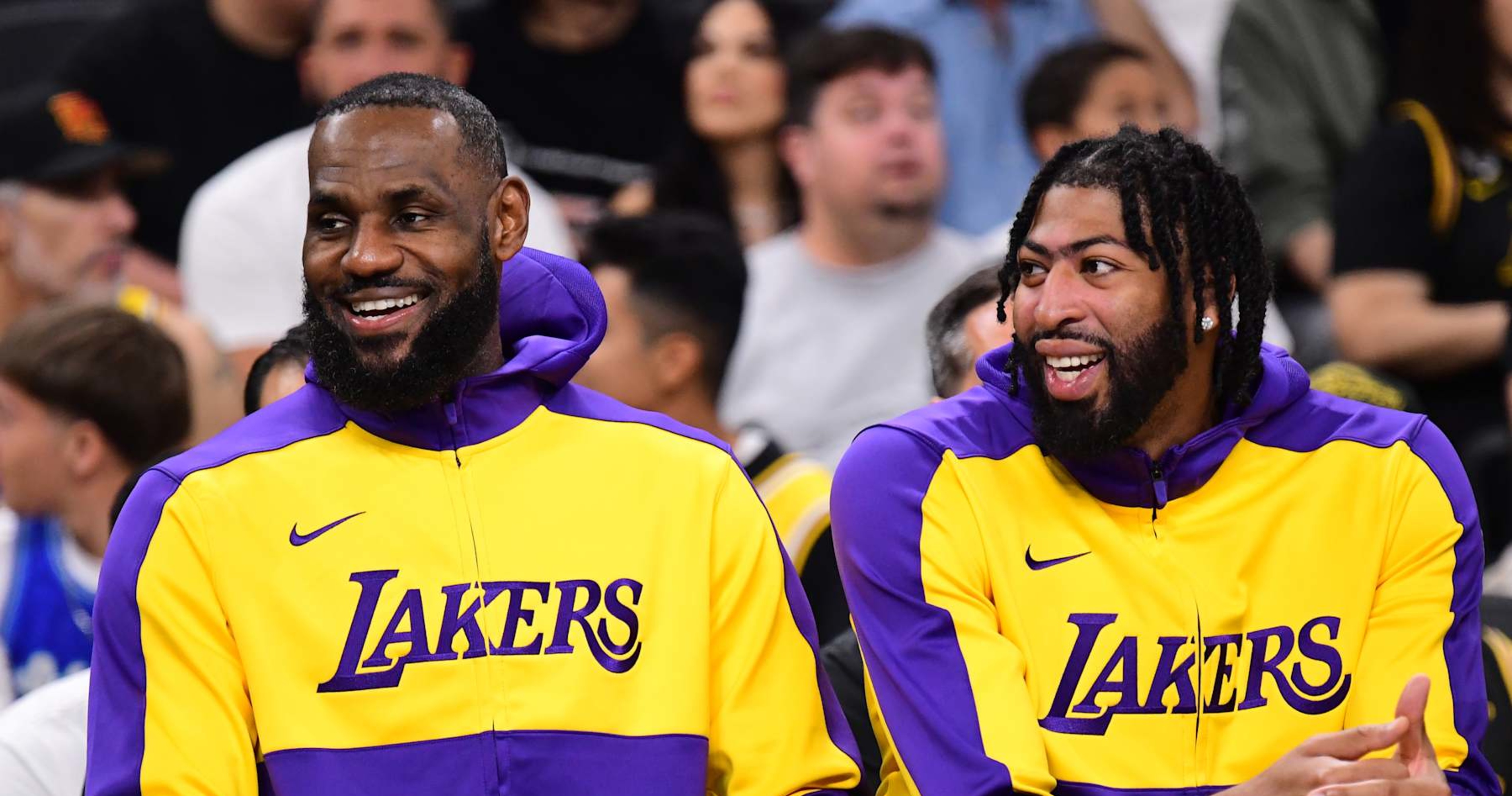 Lakers Must Trade for Center to Help LeBron, Anthony Davis Win Title Amid NBA Rumors