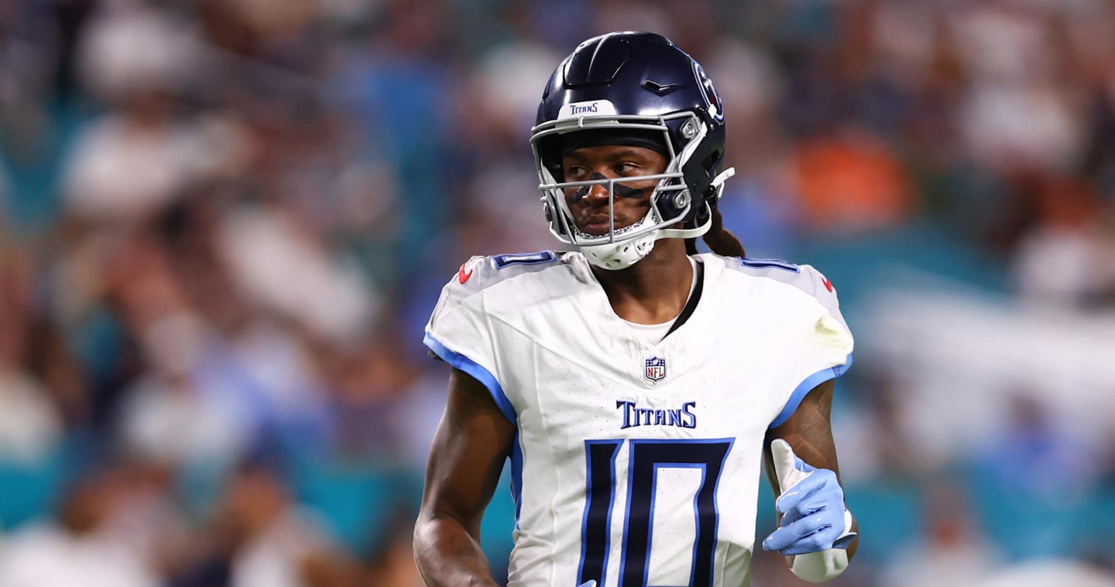 DeAndre Hopkins Traded To Chiefs From Titans For Rumored 5th-Round NFL ...