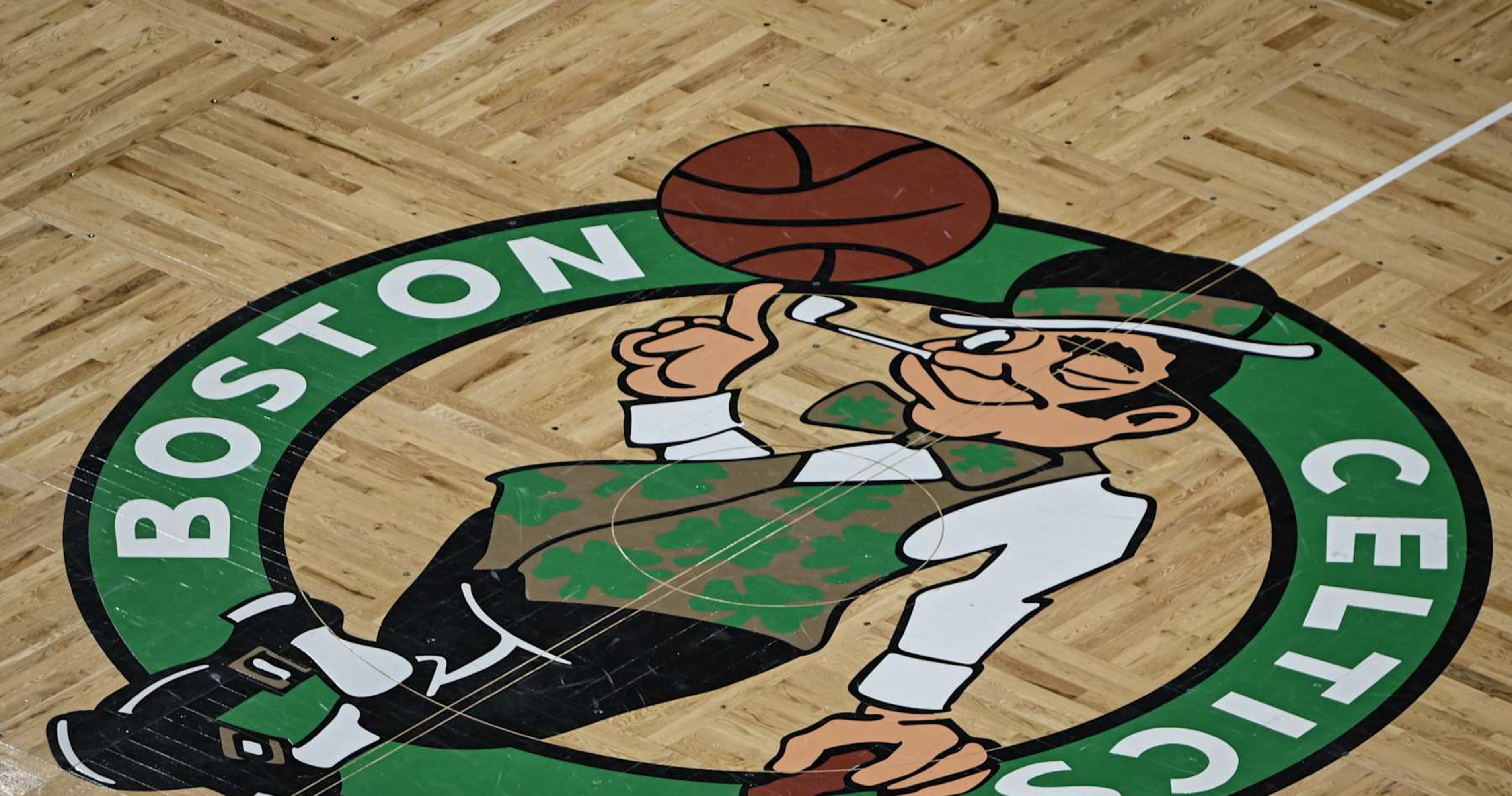 Photo Lakers, Celtics and All NBA Cup Court Designs Revealed Ahead of