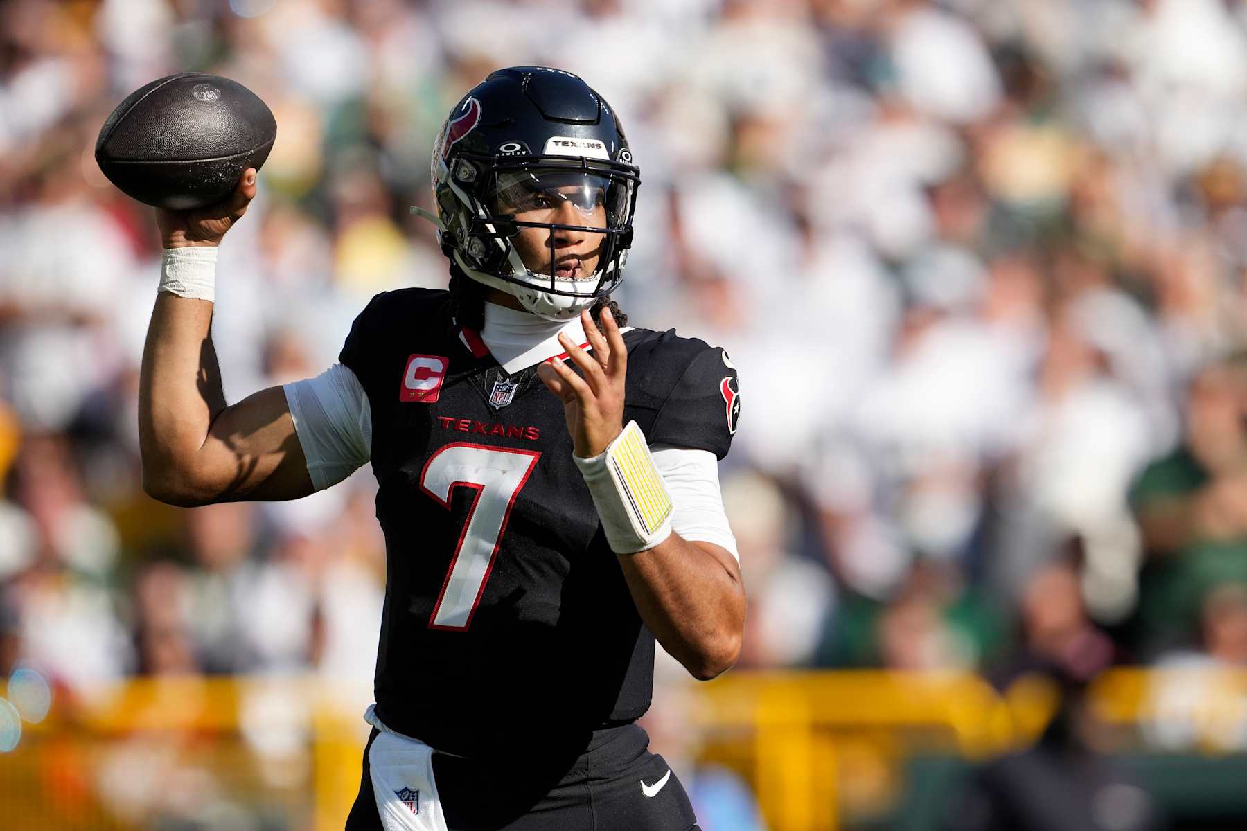 week-8-draftkings-daily-fantasy-football-picks-lineup-tips-for-sunday