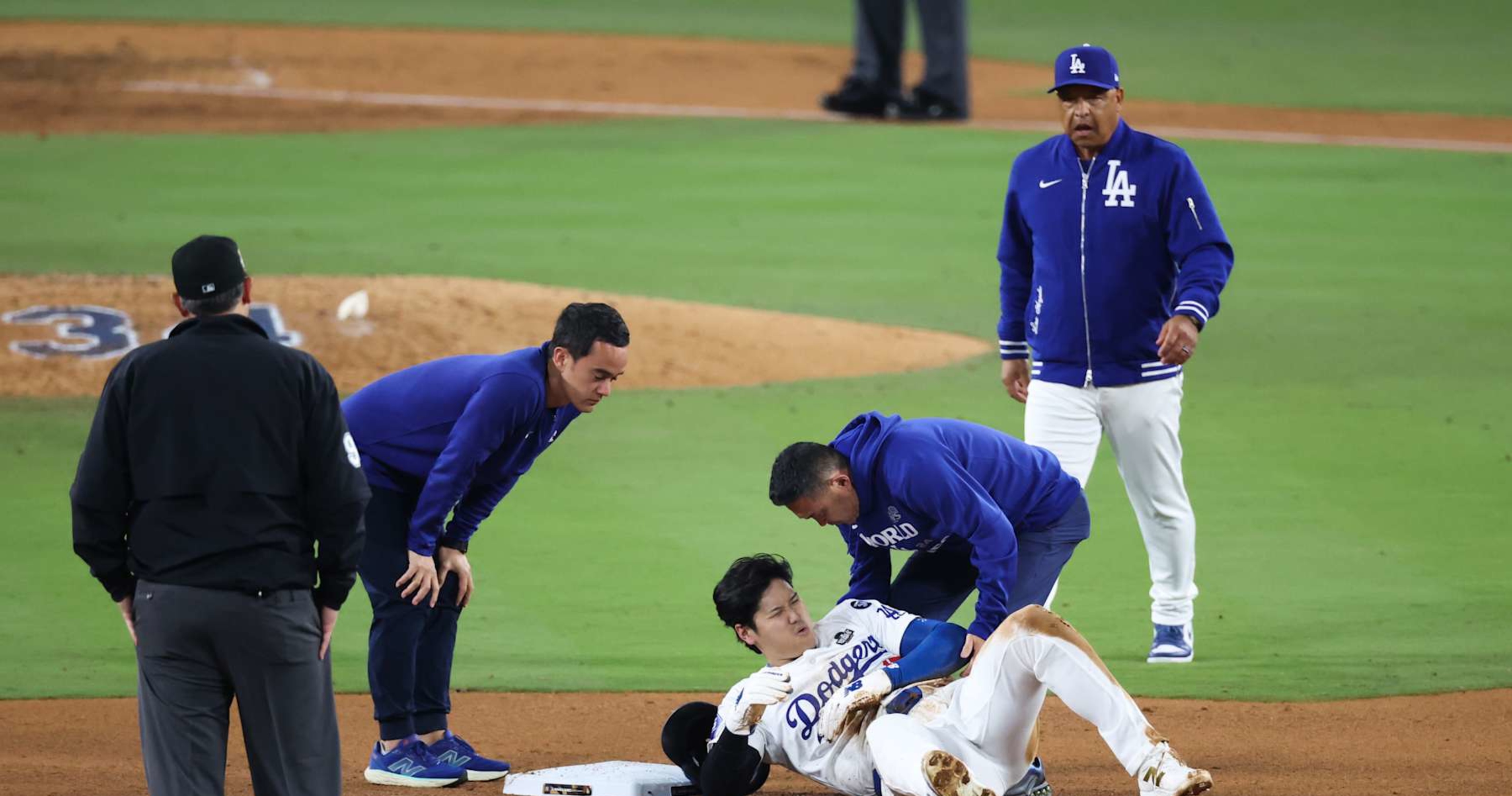 MLB Rumors: Shohei Ohtani wears no sleeve after shoulder injury following Dodgers win | News, results, highlights, statistics and rumors