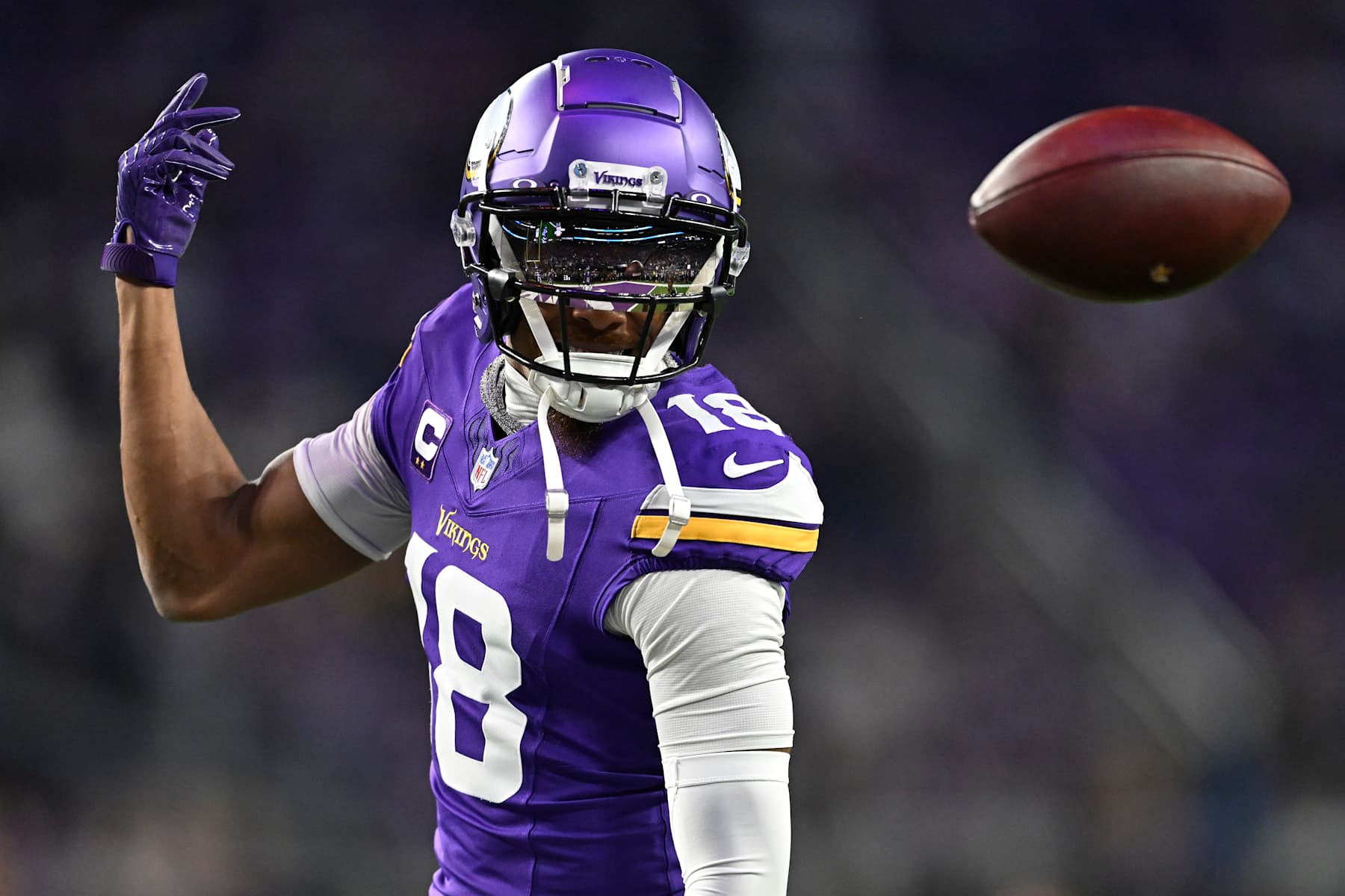 Week 10 draftkings daily fantasy football picks lineup tips for sunday