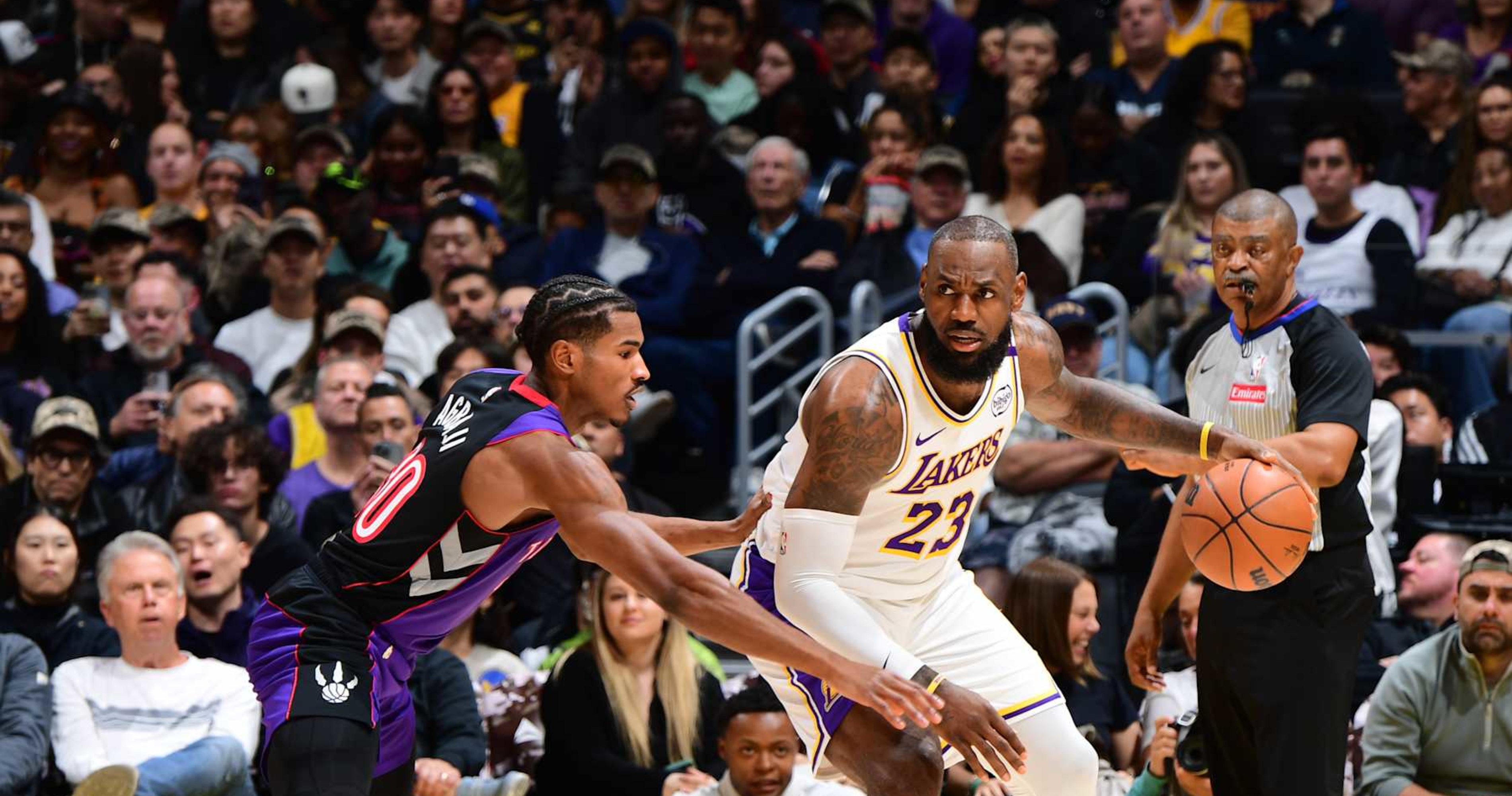 LeBron James’ Triple-Double Excites NBA Fans as Lakers Beat Raptors Amid Davis Injury