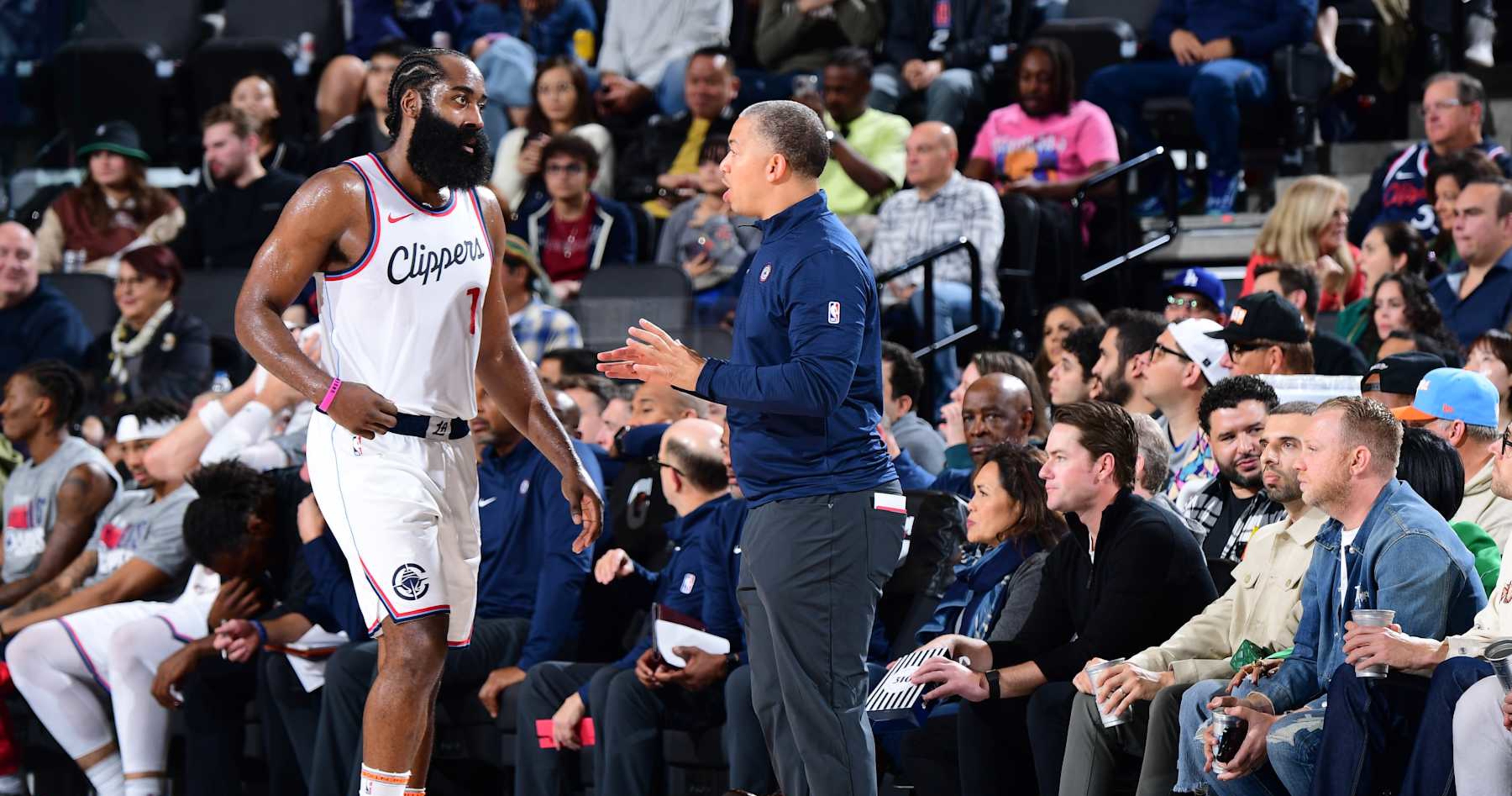 James Harden Benched 4th Quarter in Clippers’ Loss to Rockets, Confuses NBA Fans