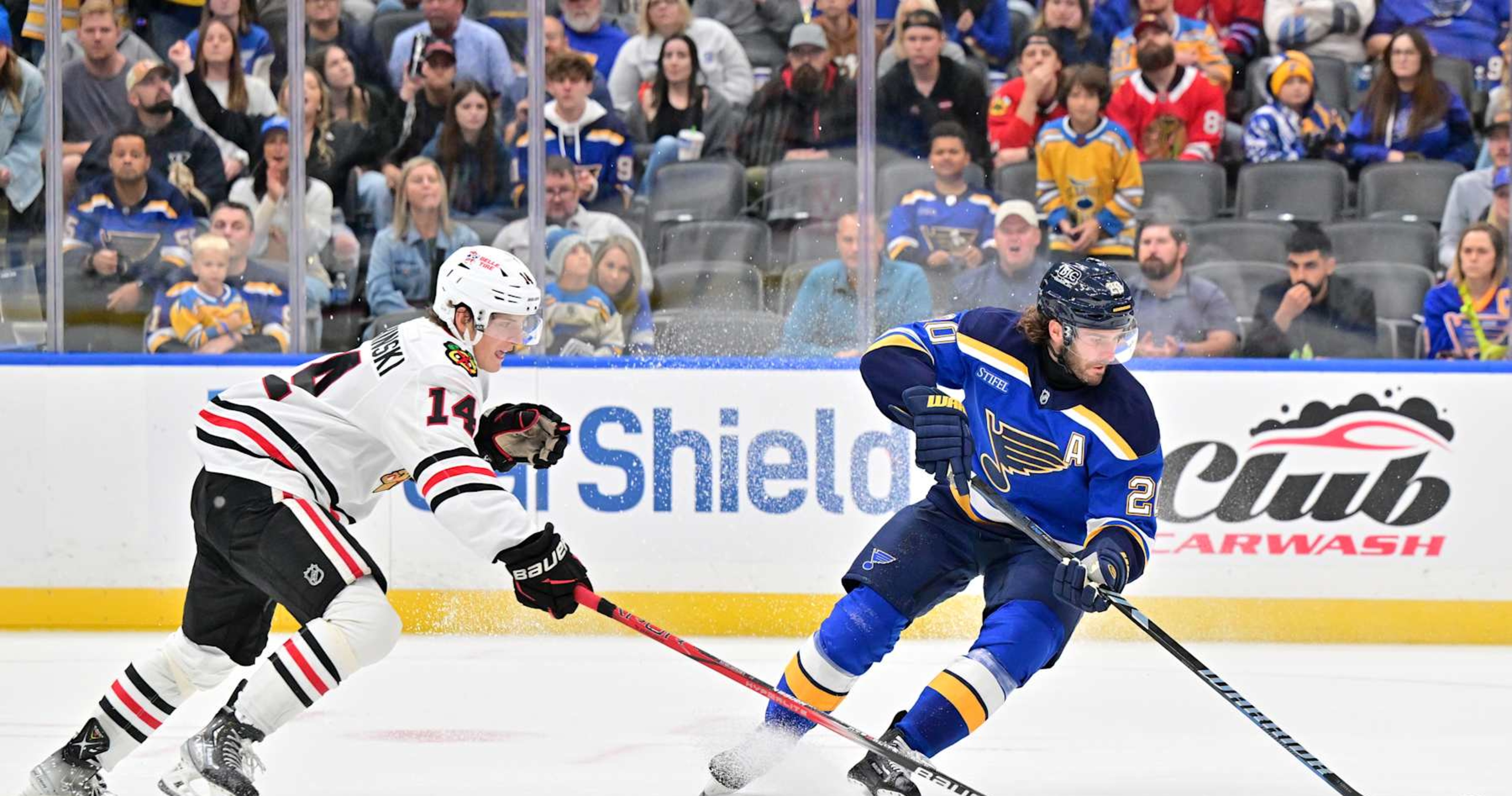 Blackhawks, Blues Unveil 2025 NHL Winter Classic Uniforms in New Photos |  News, Scores, Highlights, Stats, and Rumors | Bleacher Report