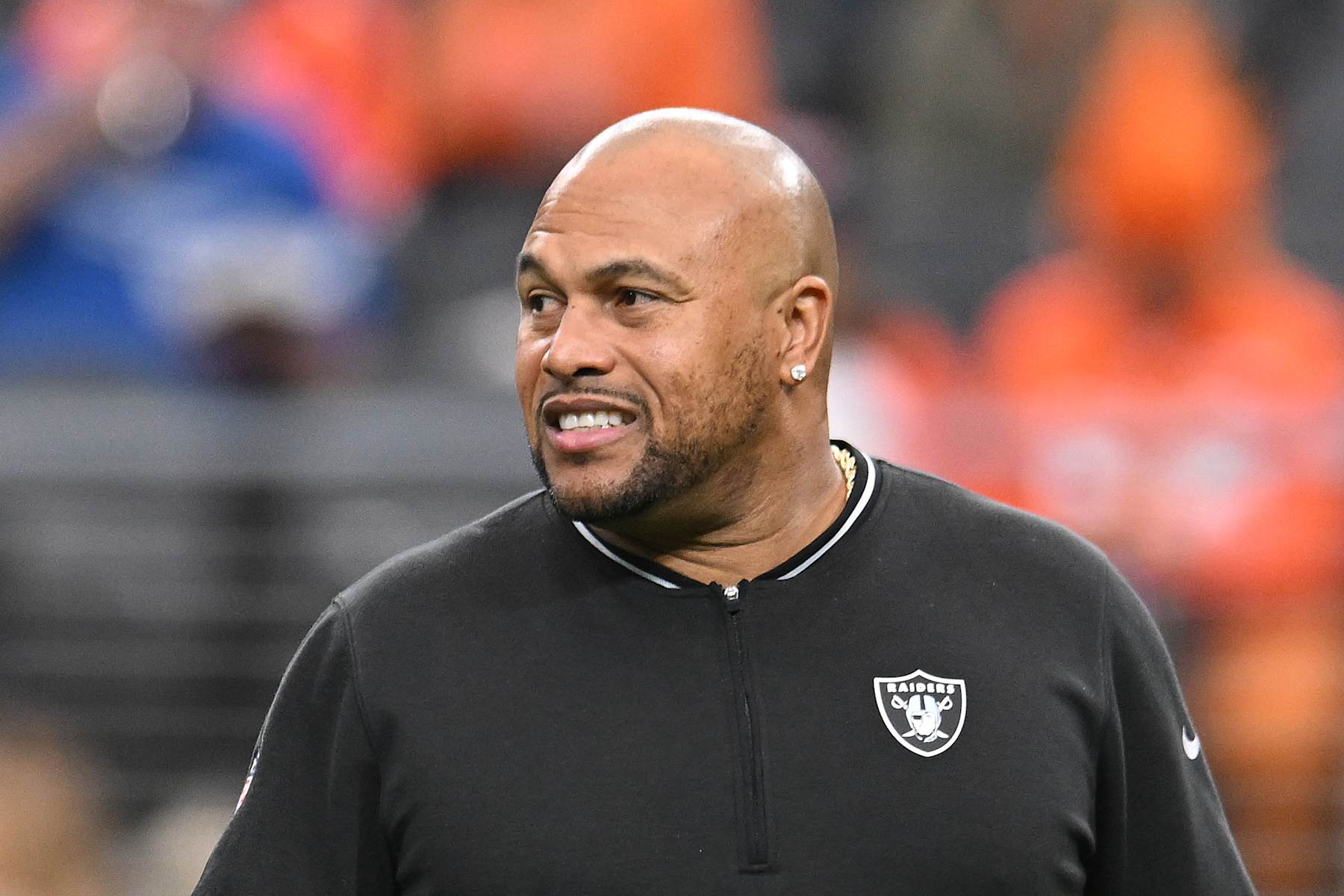 Antonio Pierce Calls Raiders vs. Chiefs Matchup NFL&x27;s &x27;Be...