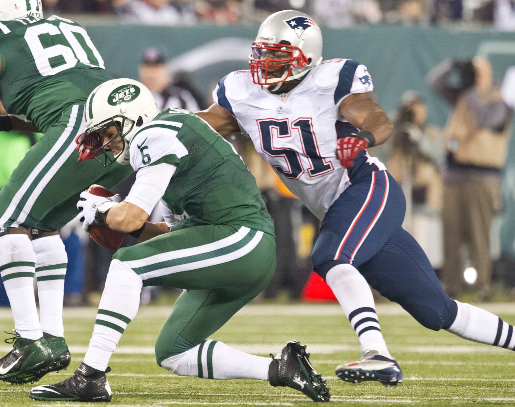 Video: Gronk, Edelman Reflect on the 'F--king Crazy' Mark Sanchez Butt ...