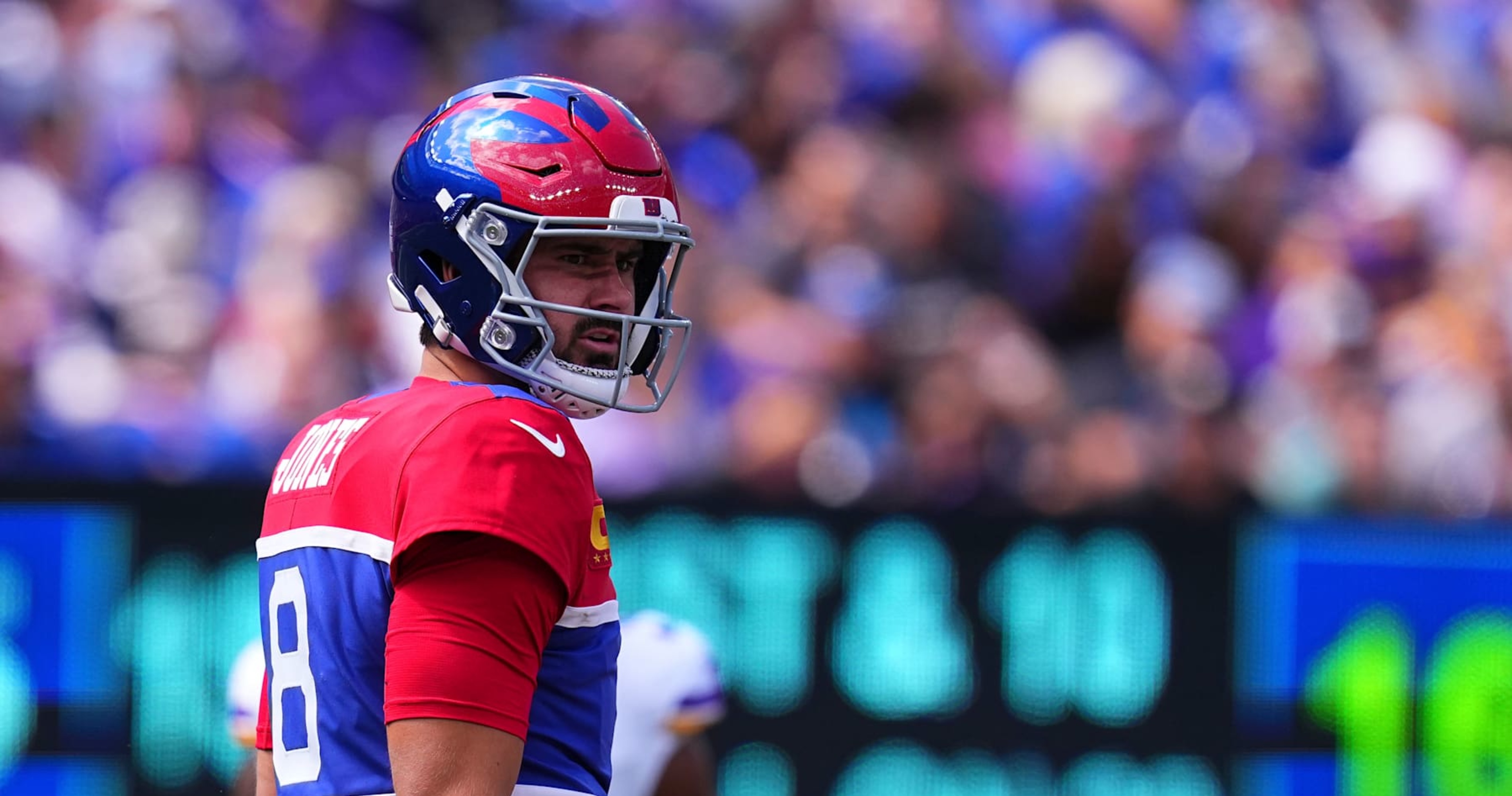 Daniel Jones Looking to 'Grow,' See Where I Can Help in Vikings