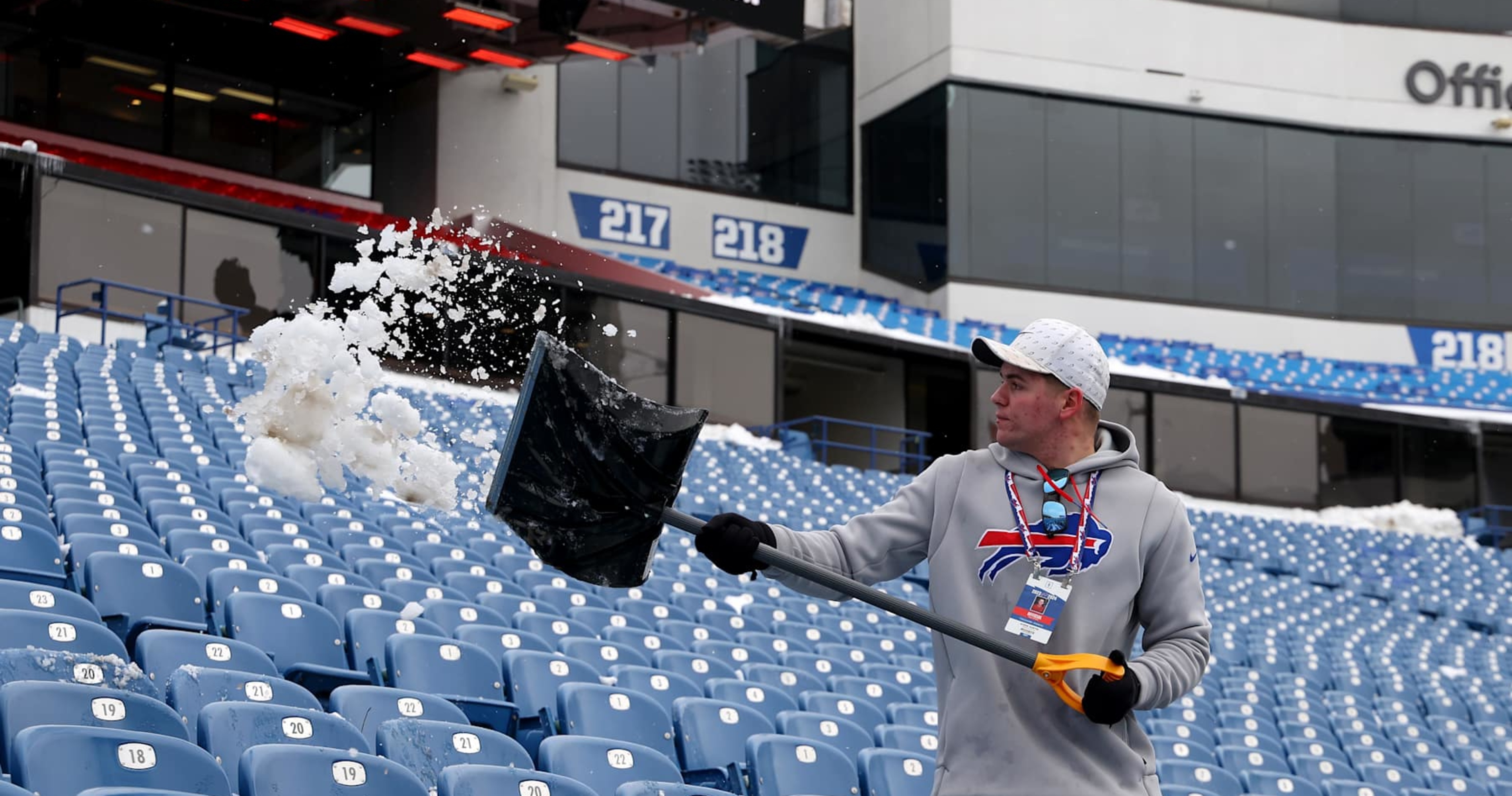 Video: Bills vs. 49ers Under Snow Warning; 2-3 Feet in NFL Week 13 ...