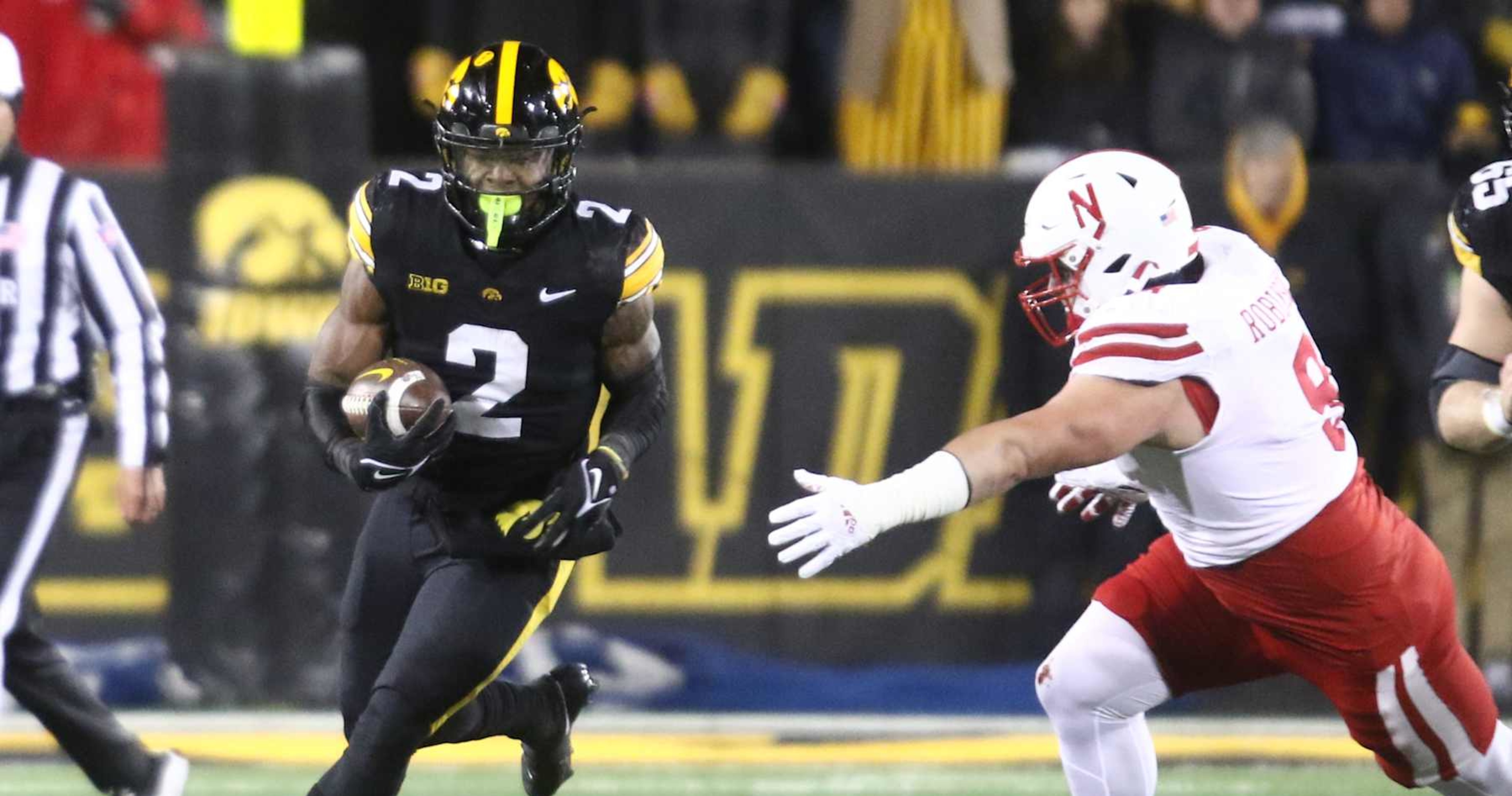 Iowa's Kaleb Johnson to Skip Bowl Game, Declare for 2025 NFL Draft; B/R