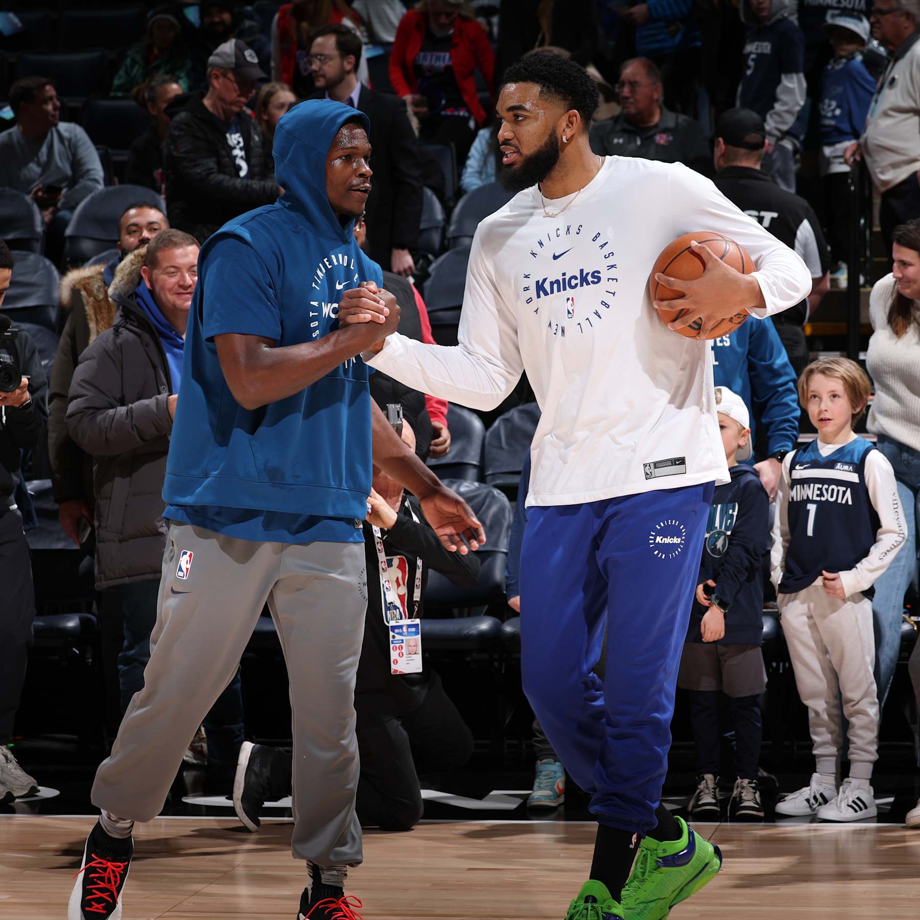 Towns Shines in Emotional Return to Minnesota as Knicks Prevail Over Timberwolves Towns Shines in Emotional Return to Minnesota as Knicks Prevail Over Timberwolves
