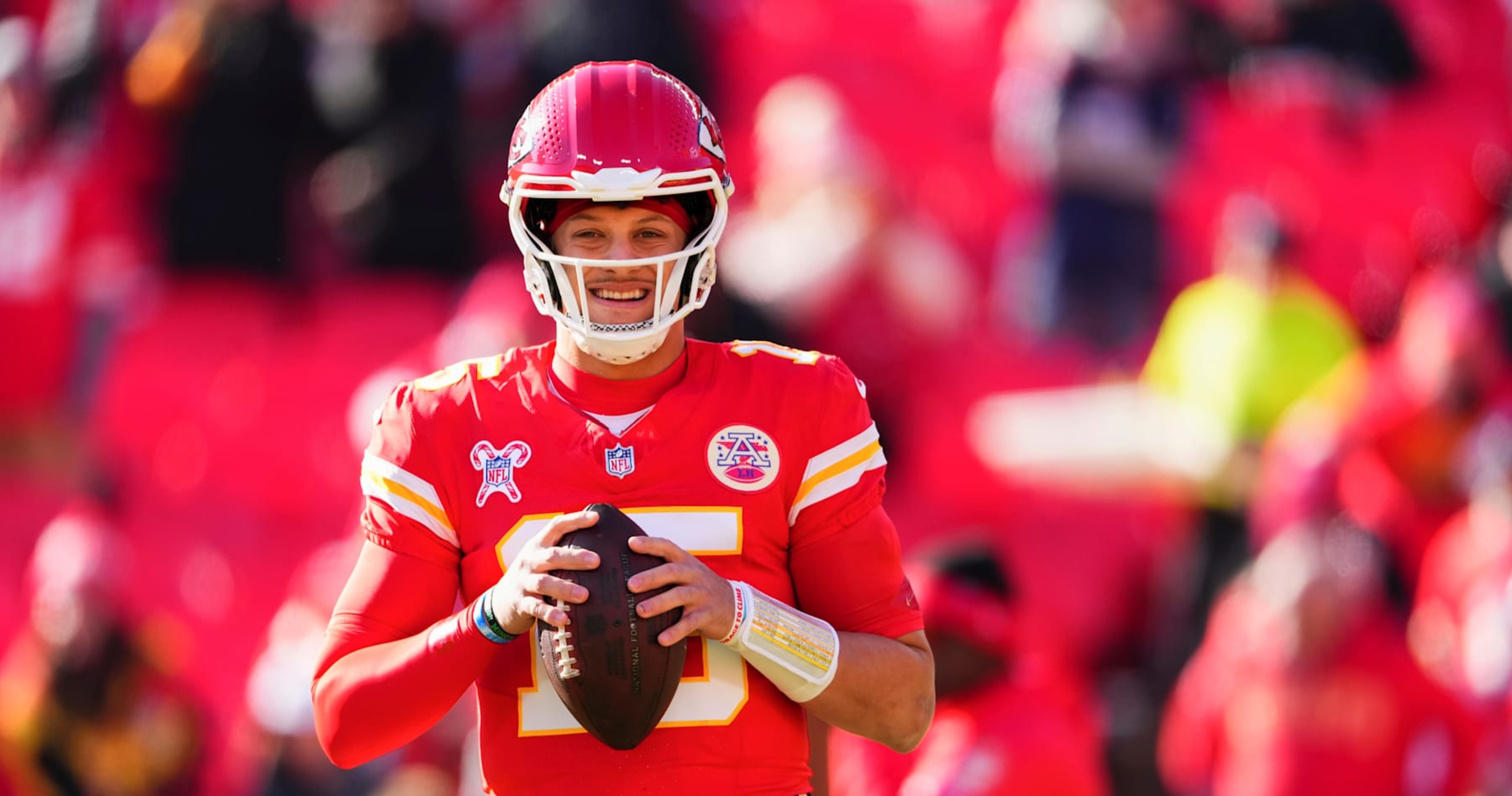 NFL Playoff Picture 2025: Mahomes, Chiefs Clinch Top Seed; Updated Bracket, Standings