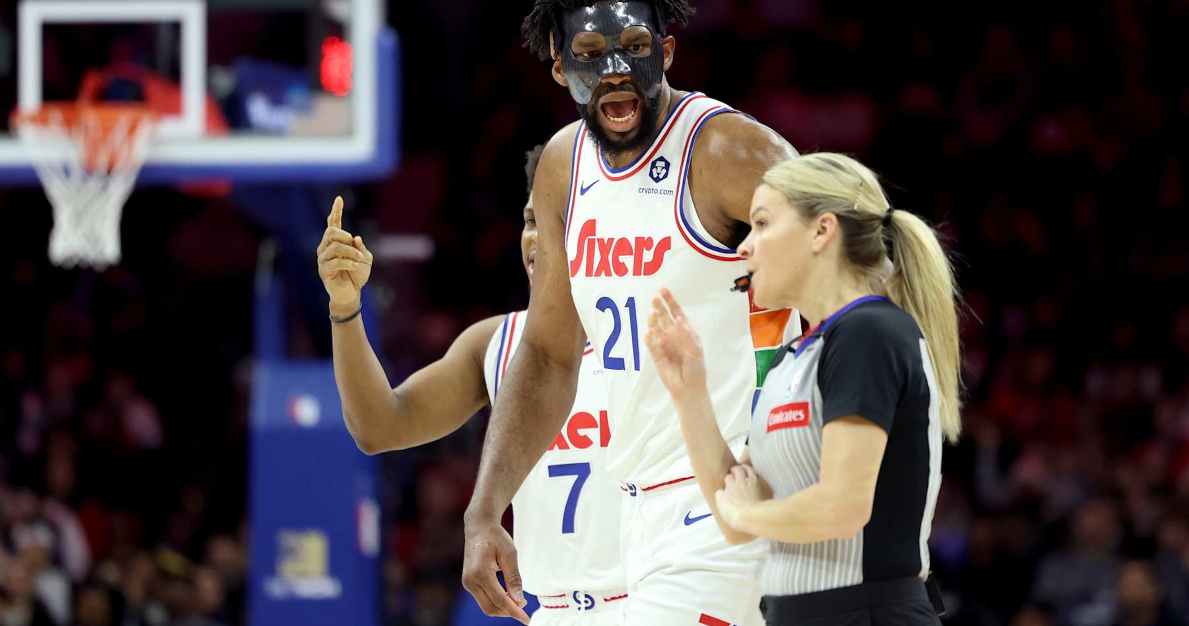 NBA Ref Explains Joel Embiid Ejection, Andre Drummond Return After 76ers vs. Spurs thumbnail