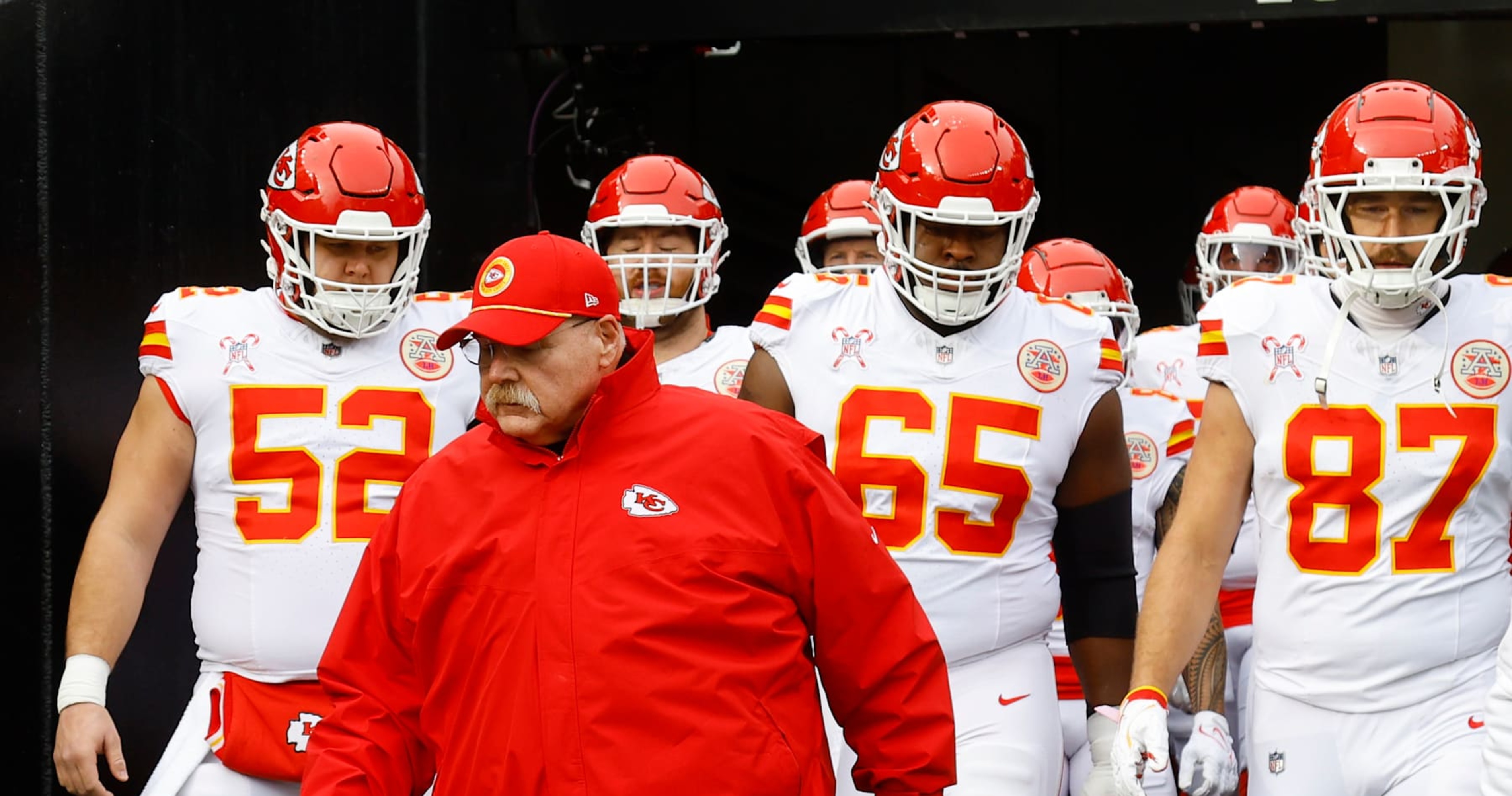 Video Andy Reid Dresses as Santa Claus in Chiefs' Locker Room After