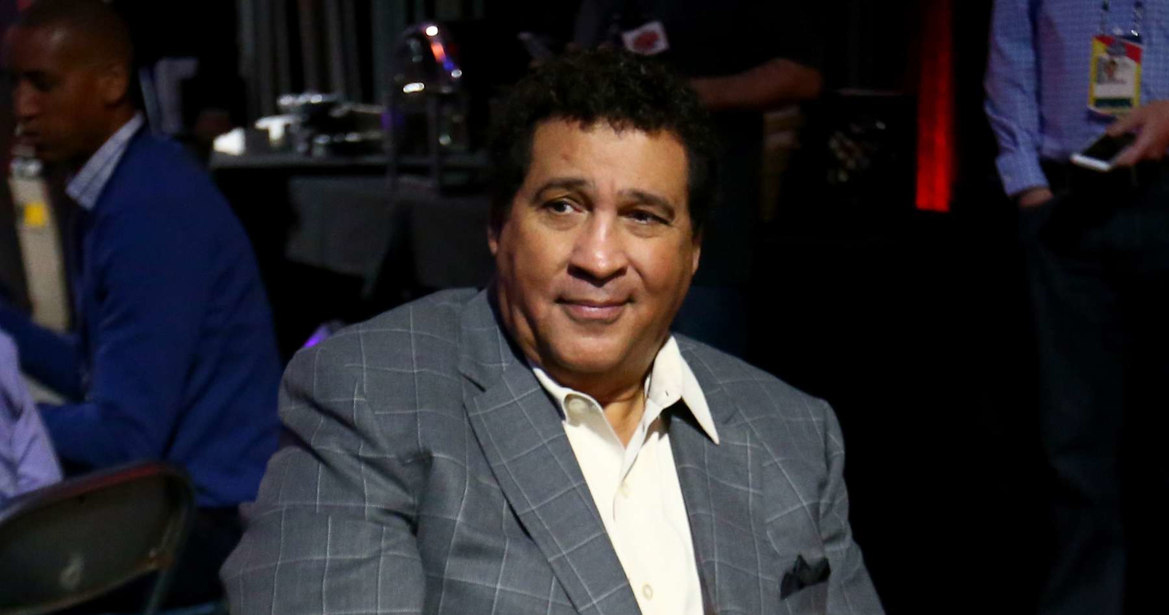 Greg Gumbel Dies at 78; Broadcasting Legend Anchored CBS’ NFL, March Madness Coverage