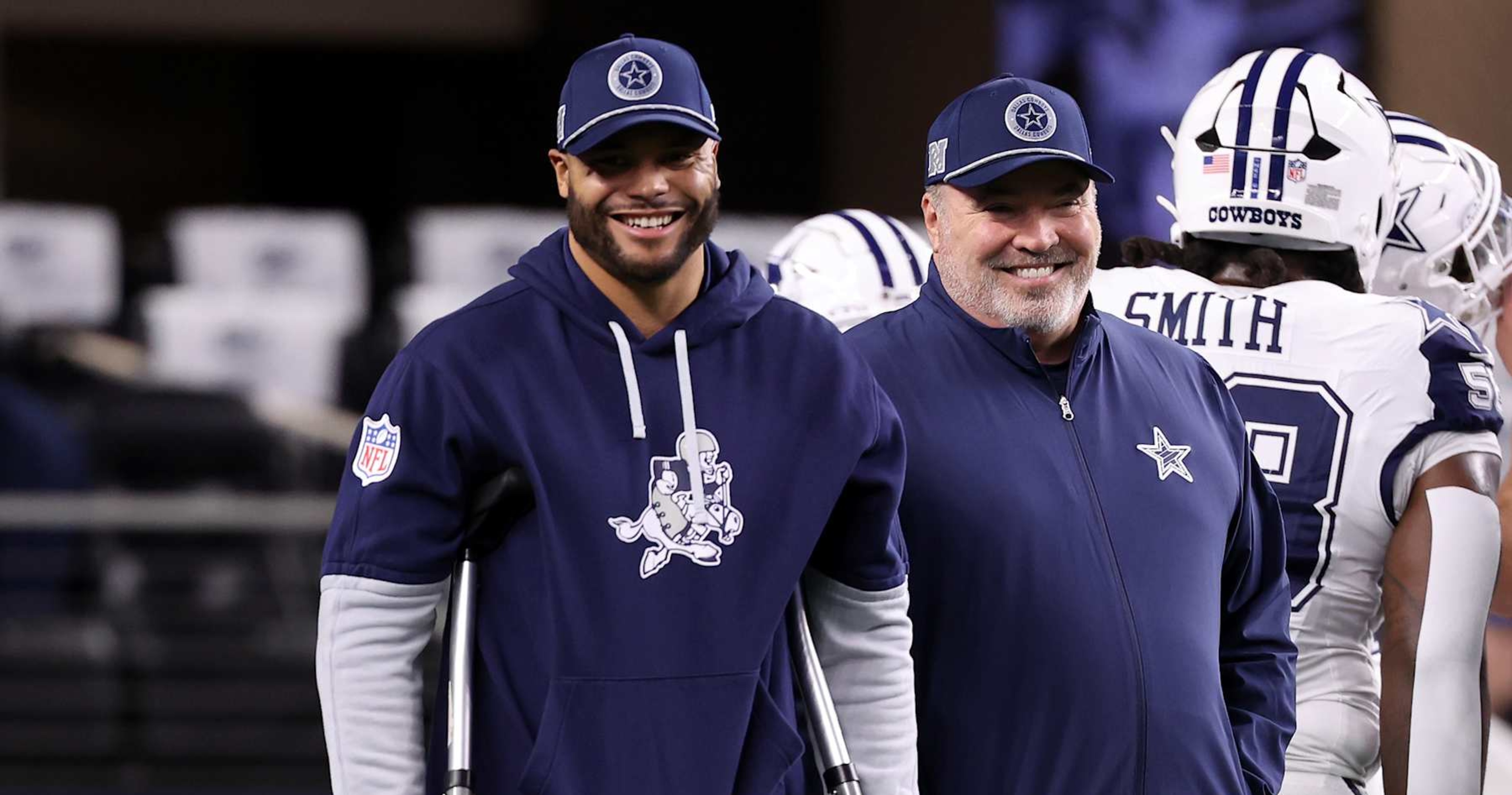 Cowboys' Dak Prescott Shows Support for Mike McCarthy Returning as HC