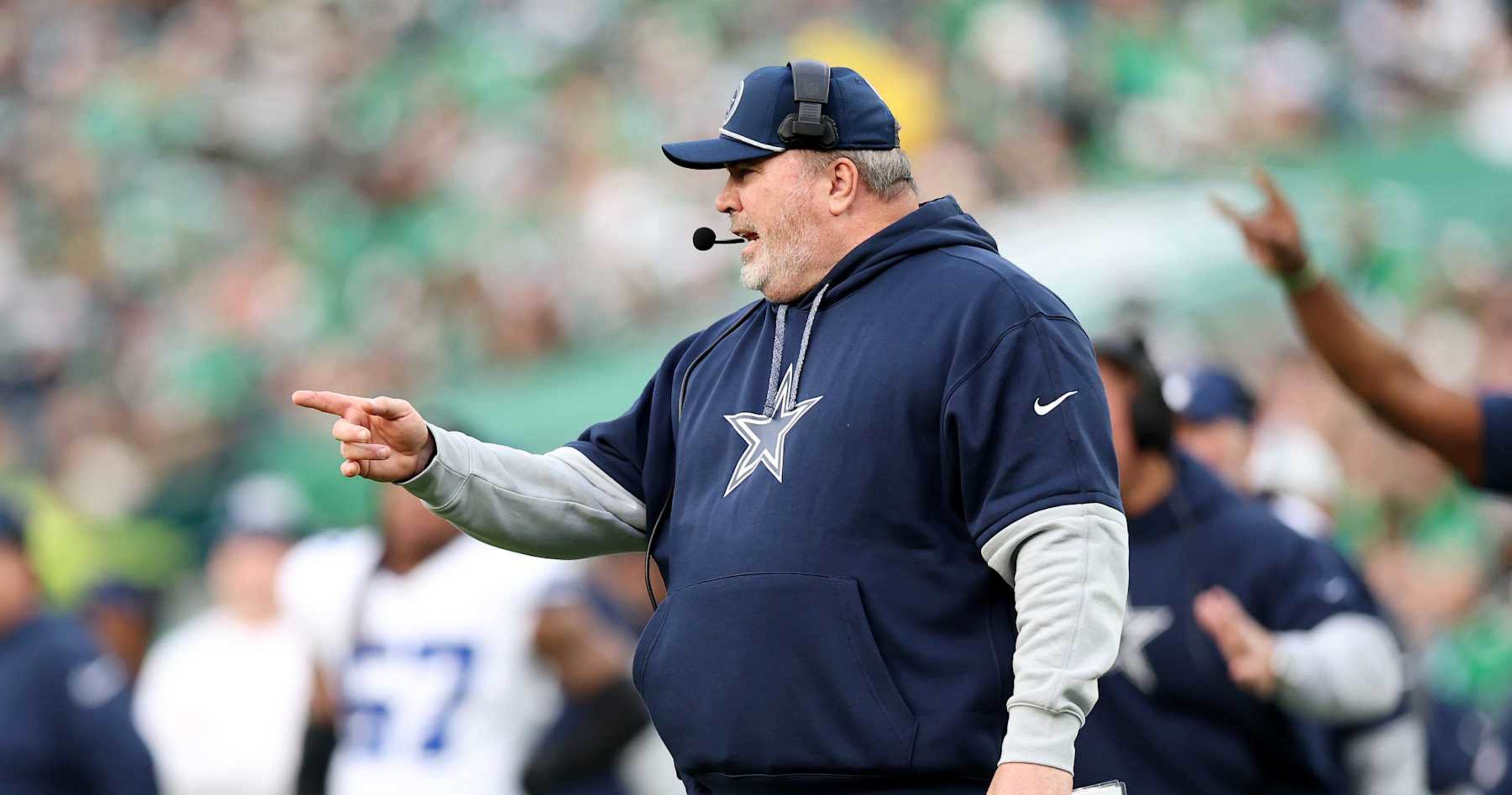 NFL News: Cowboys’ Mike McCarthy Reportedly Targeted for HC Interview by Bears