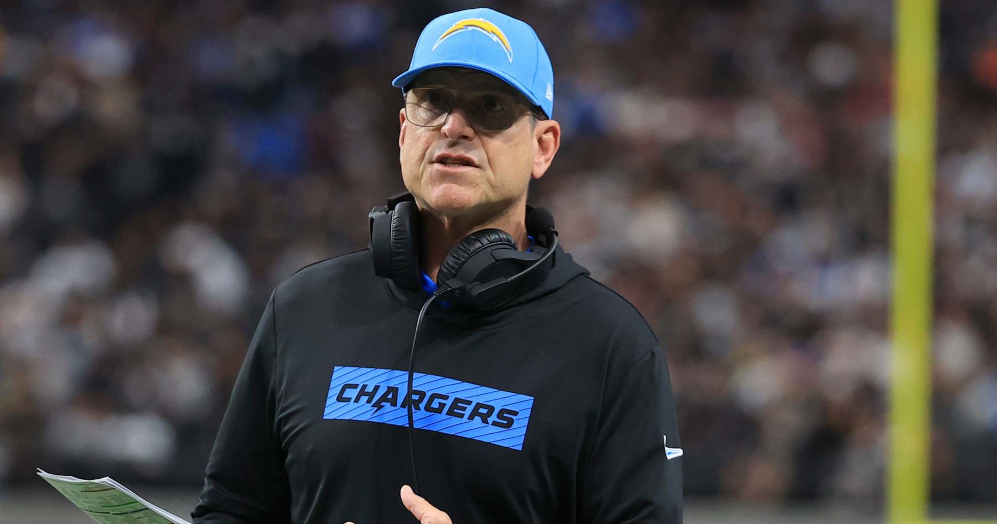 Chargers' 2025 Free Agents, Targets and Draft Needs After NFL Playoff