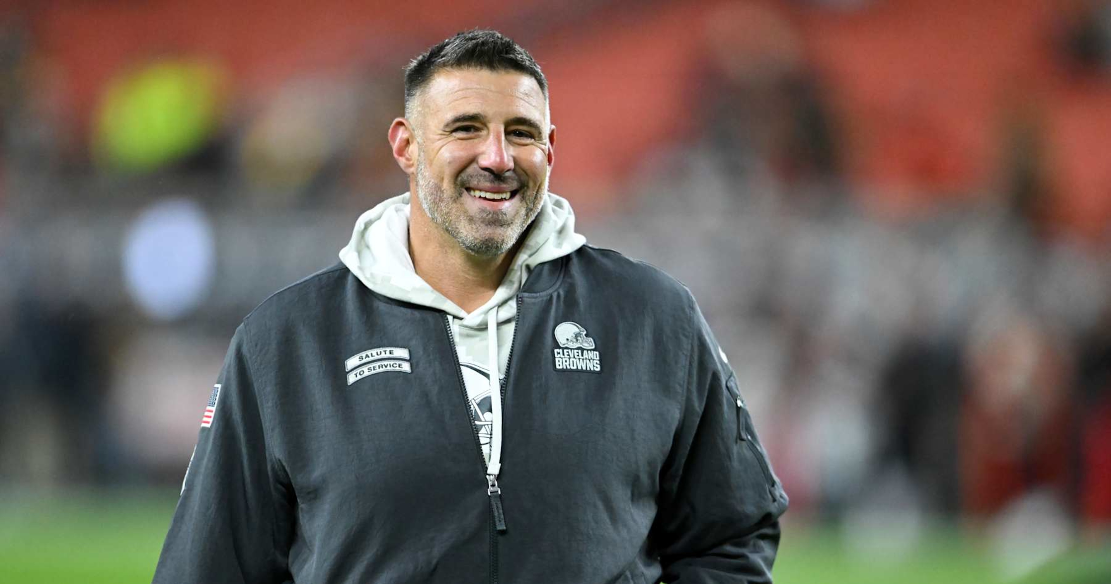 Mike Vrabel Eyed as Raiders HC by NFL Fans After Pierce Firing amid Tom Brady Rumors