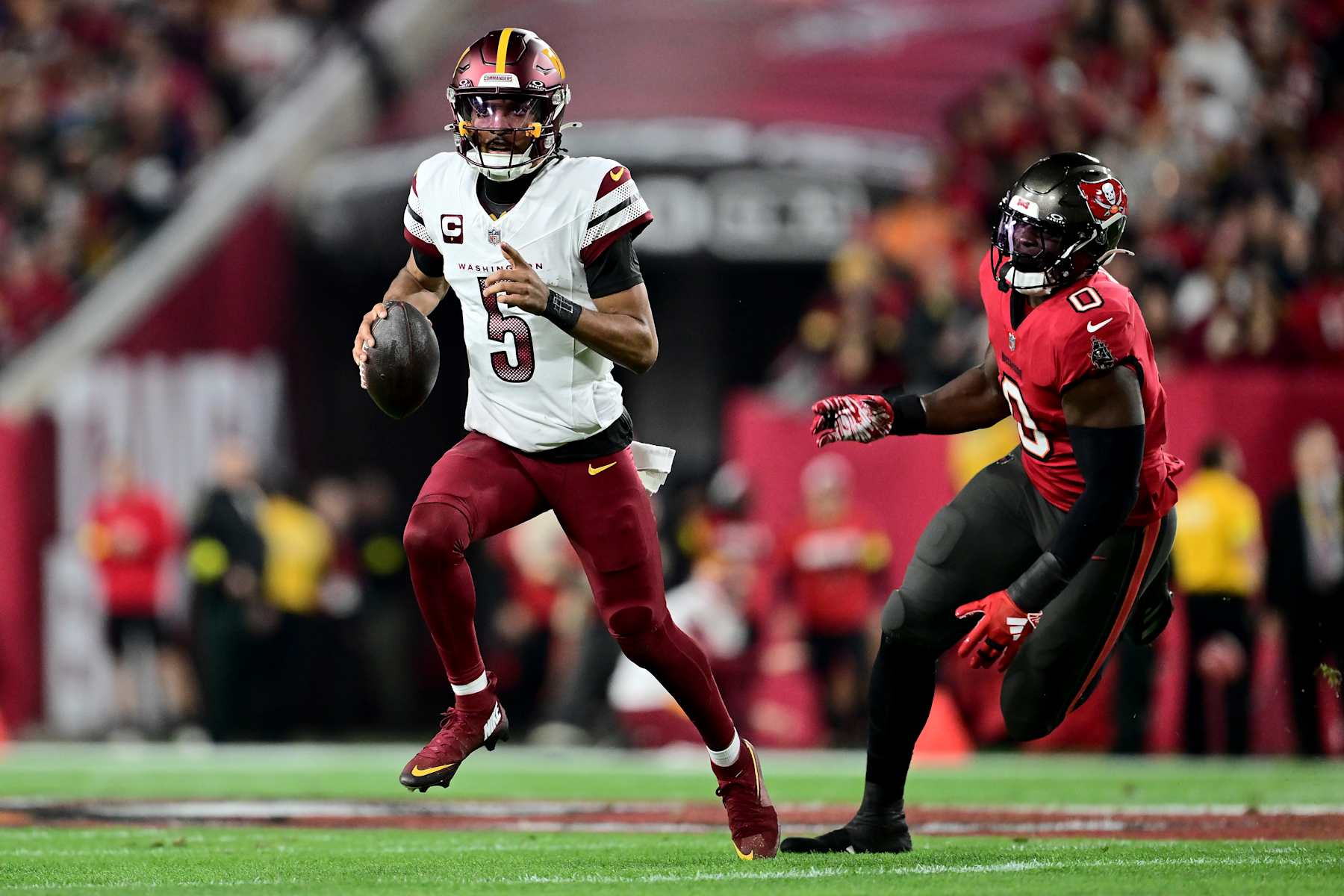 Jayden Daniels, Commanders Wow NFL Fans by Beating Bucs as Last-Second FG Doinks In