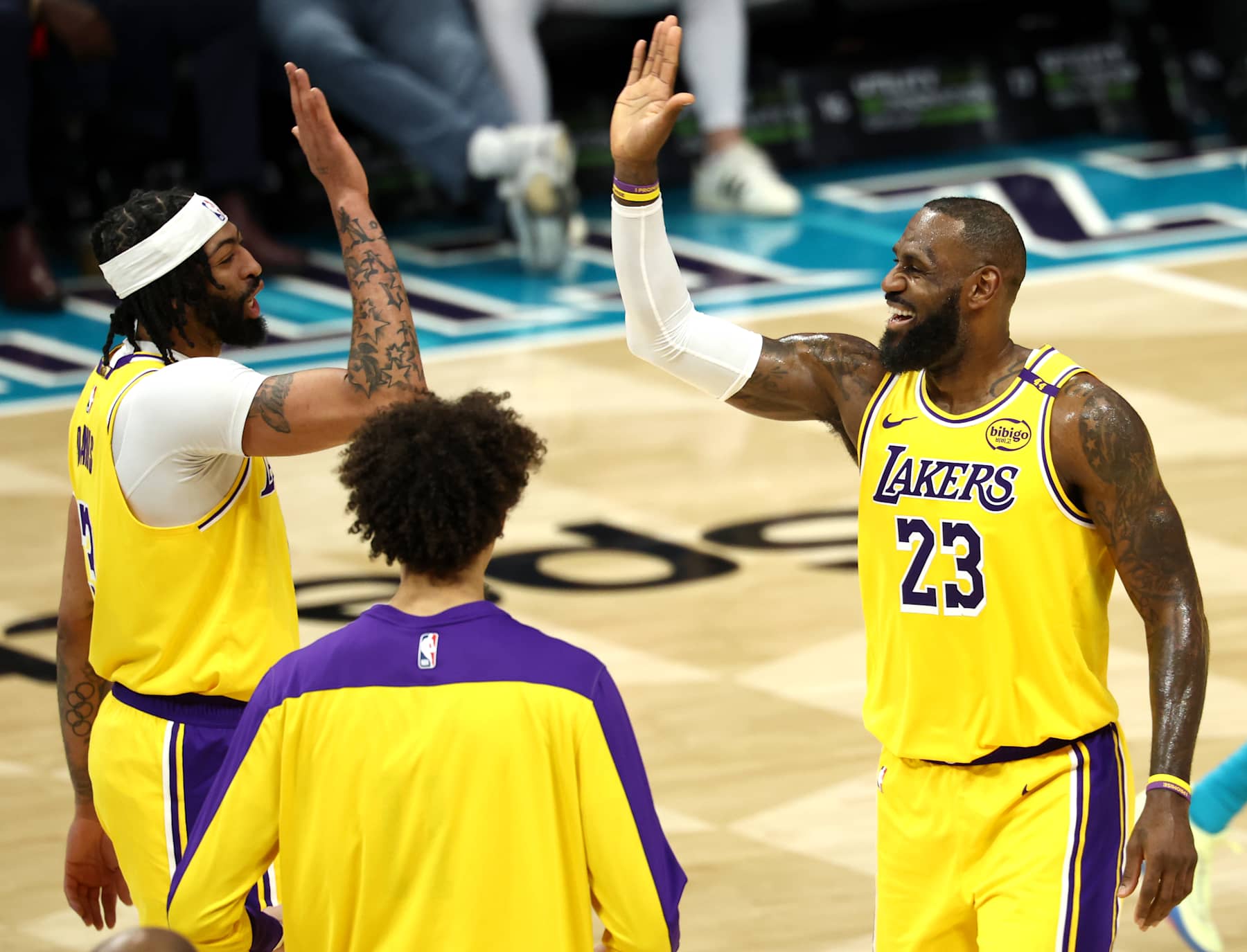 Report: Lakers Felt Anthony Davis 'Could Never Truly Be Counted on as a ...