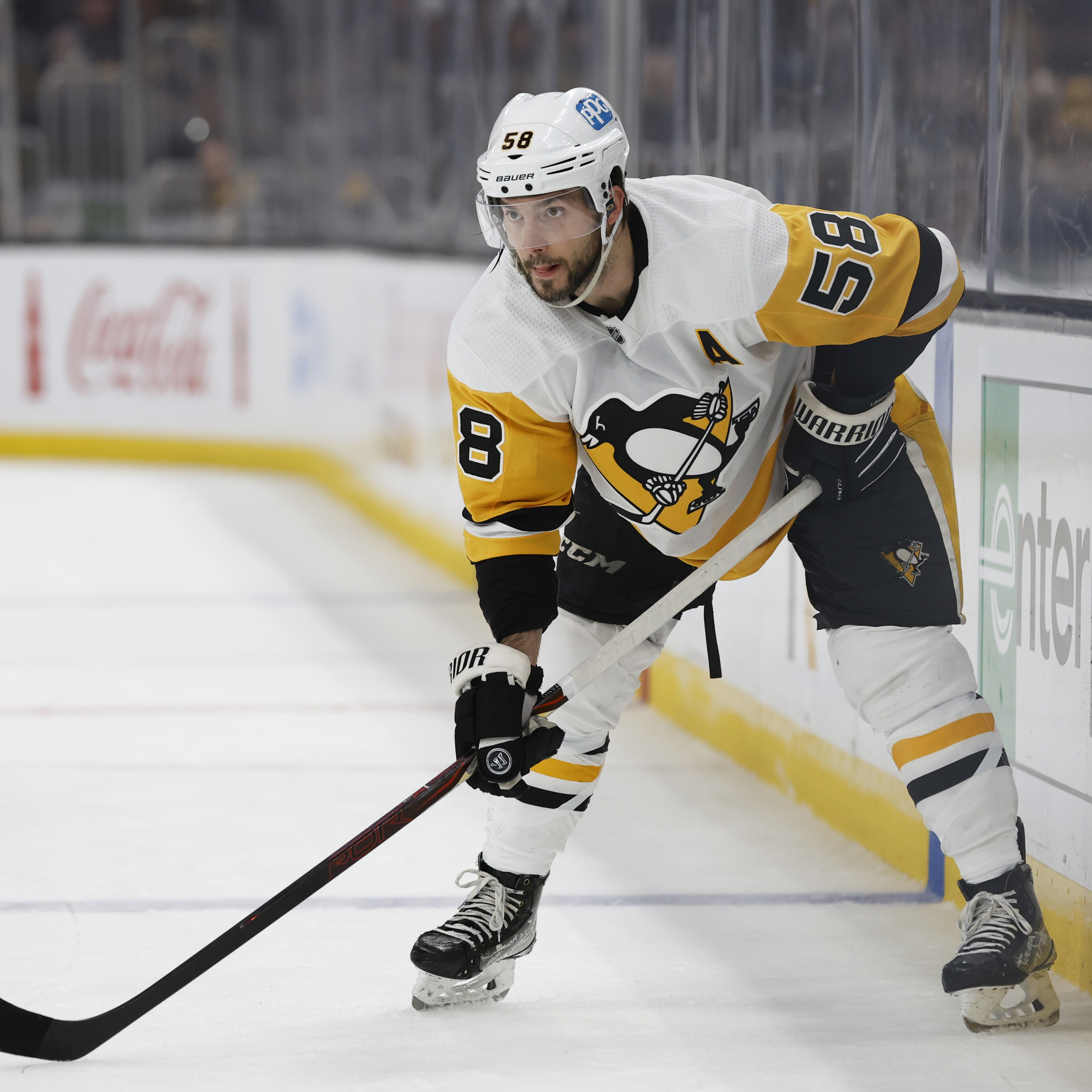 Kris Letang, Penguins Agree to 6-Year, $36.6M Contract Extension Before Free Agency