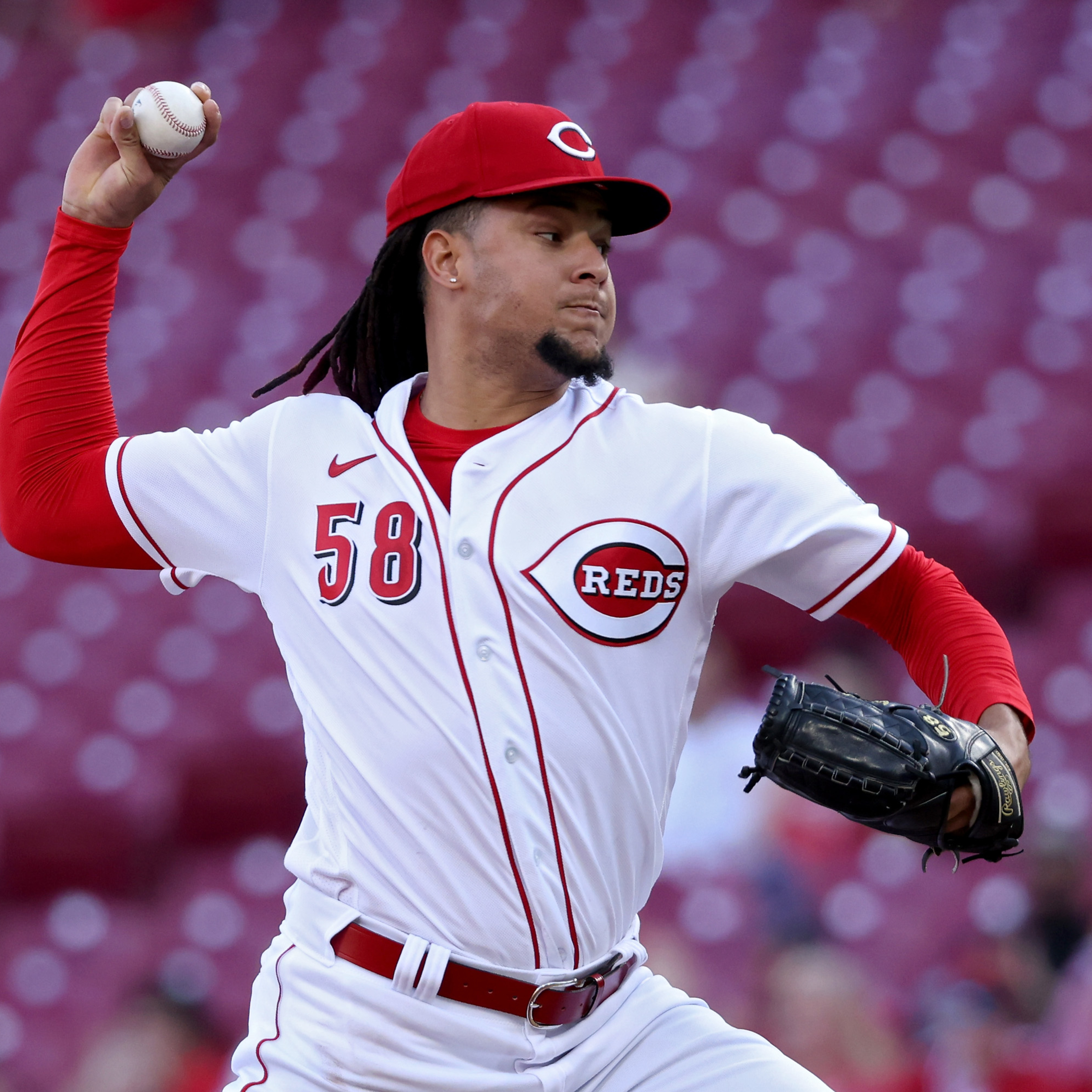 MLB Trade Rumors: Reds Open to Discussing Luis Castillo, Tyler Mahle Deals