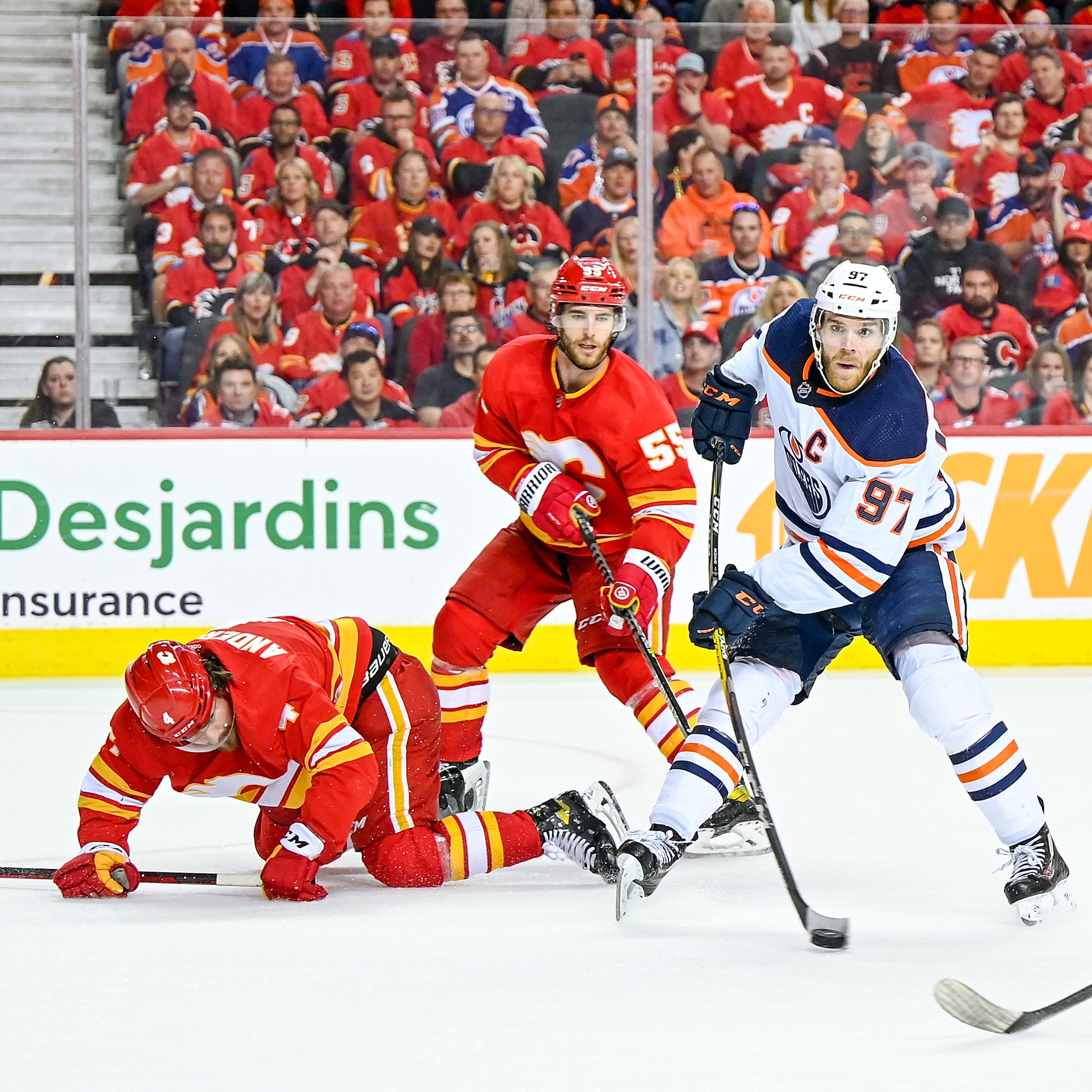 Connor McDavid Hailed as 'Best Player in This Planet' as Oilers Eliminate Flames