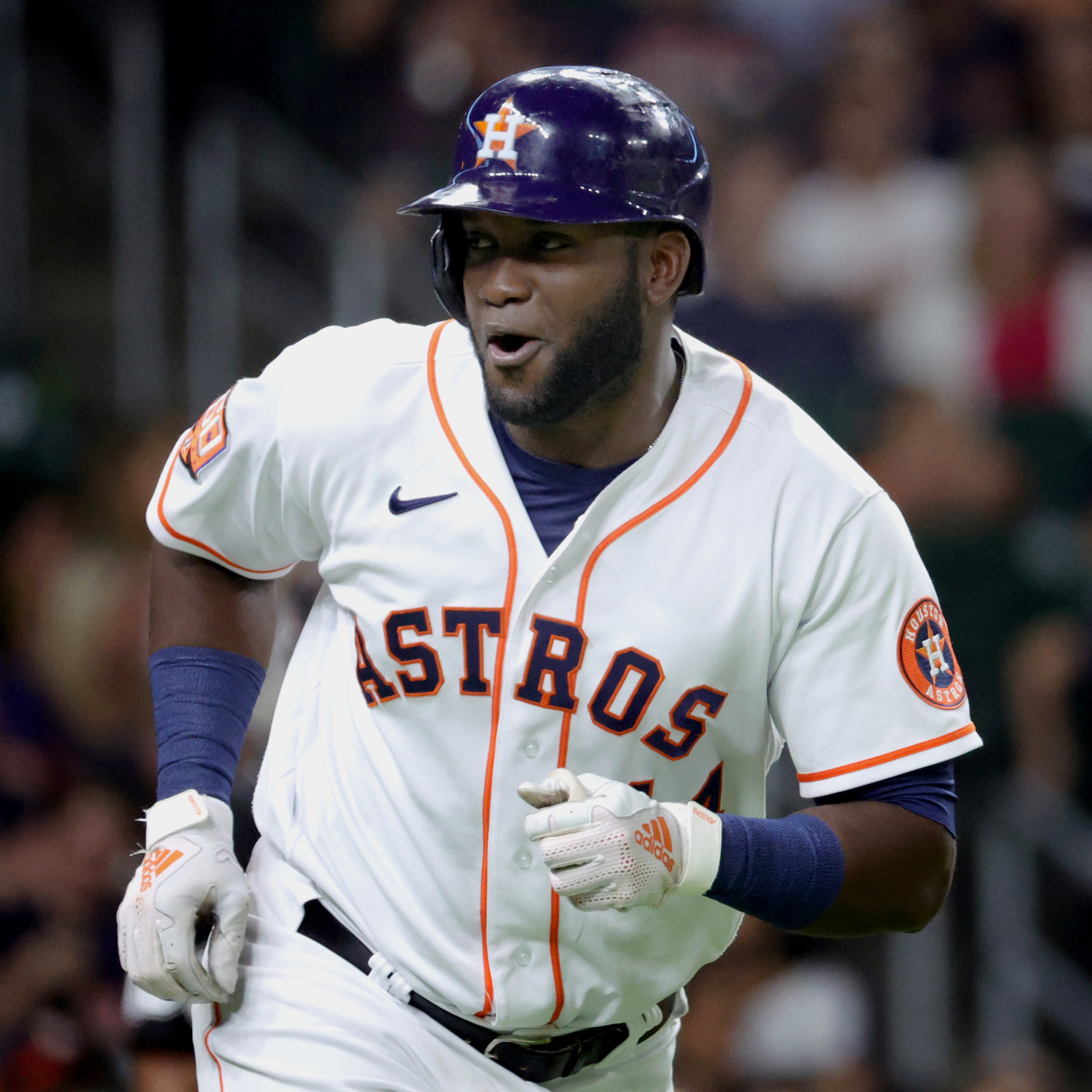 Report: Yordan Alvarez, Astros Agree to Record 6-Year, $115M Contract Extension