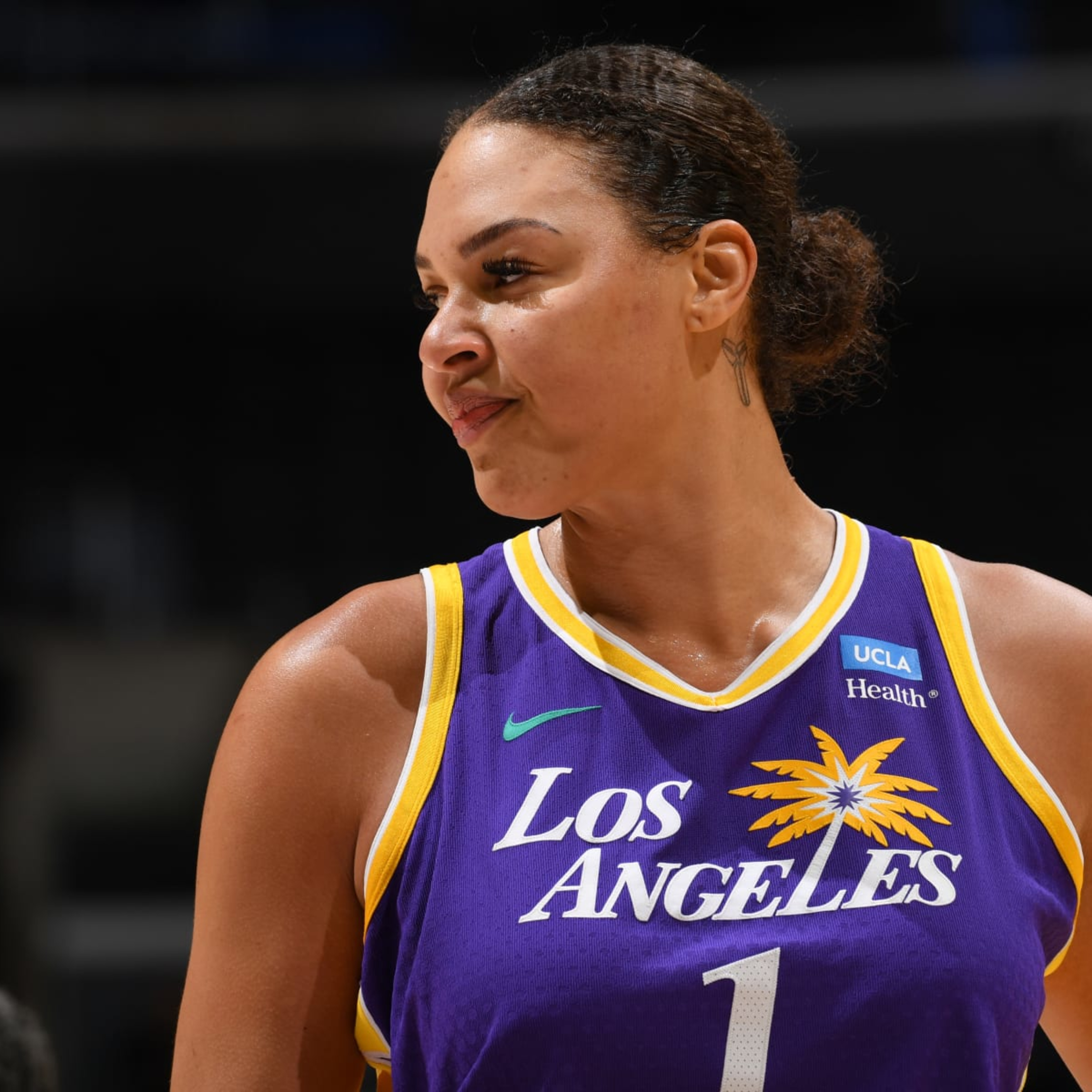 Liz Cambage, LA Sparks Agree to Contract Divorce After Rumors Star 'Quit' WNBA T..