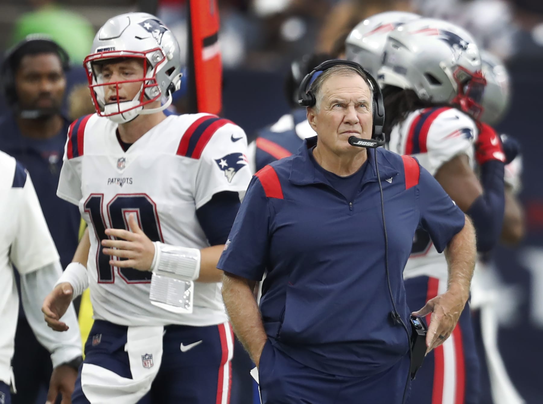 Patriots' Bill Belichick Says Mac Jones Has Shown 'Dramatic Improvement' - Vimarsana News
