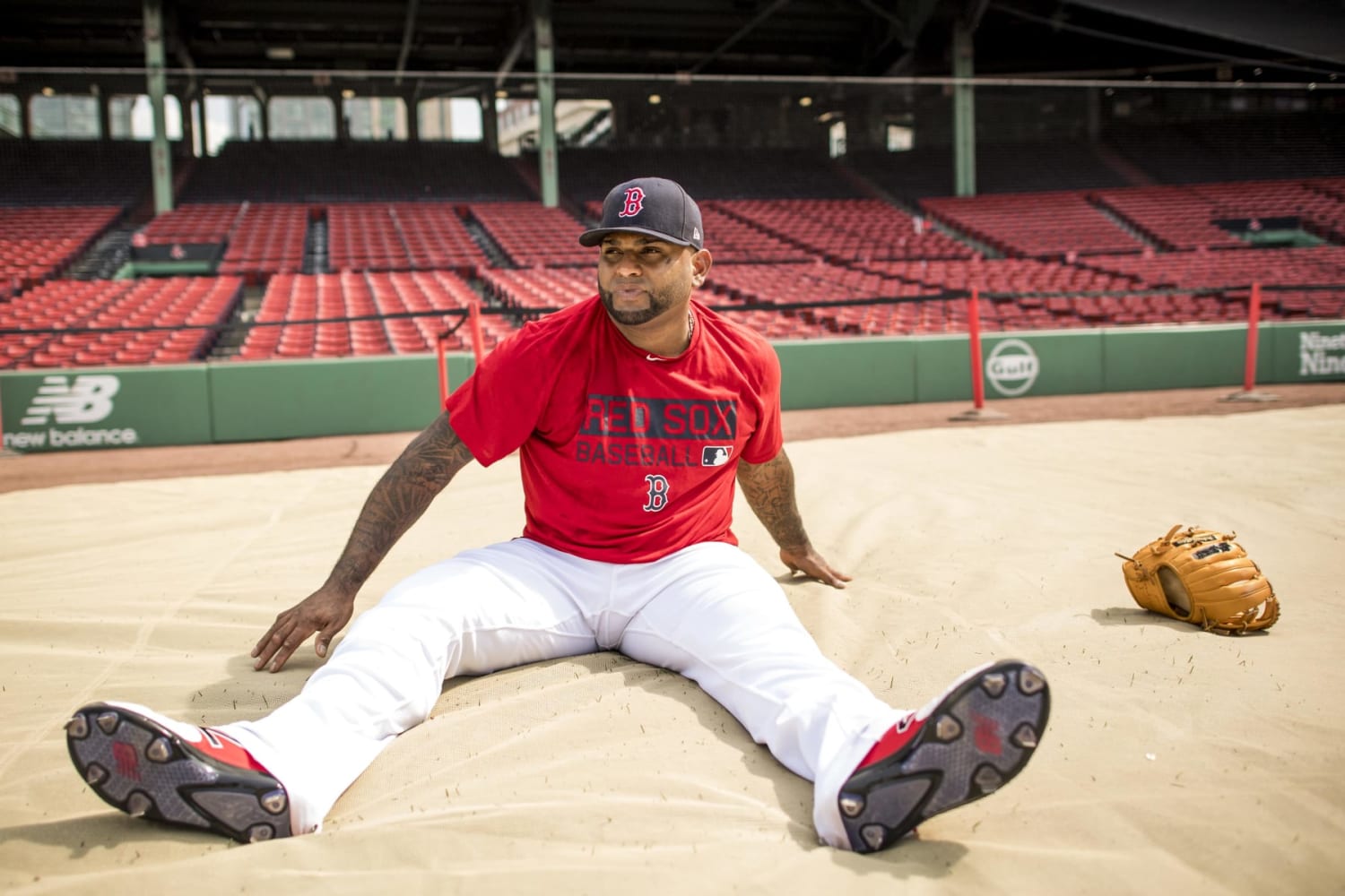 Red Sox place Pablo Sandoval on DL with right knee sprain