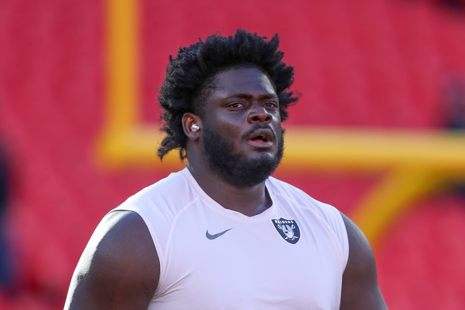 Bears place Alex Leatherwood on non-football injury/illness list due to  reported mononucleosis 