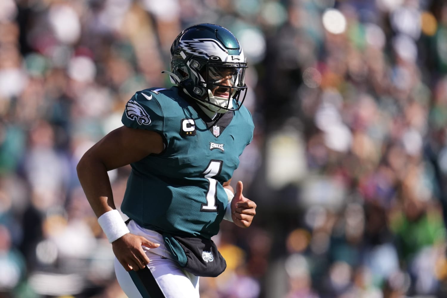 FOX Sports: NFL on X: #FlyEaglesFly The @Eagles are 8-0 for the