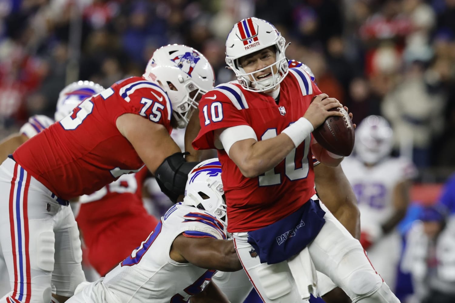 Bills 24, Patriots 10: New England offense struggles as record falls to 6-6  