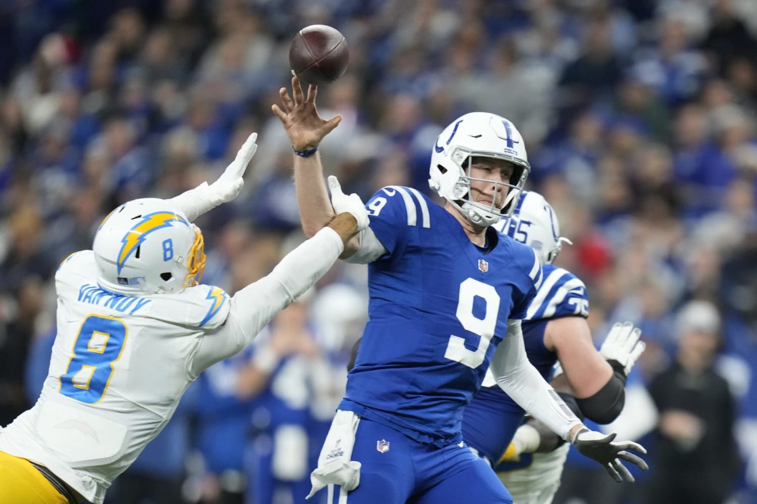 Colts lose to Chargers 3-20