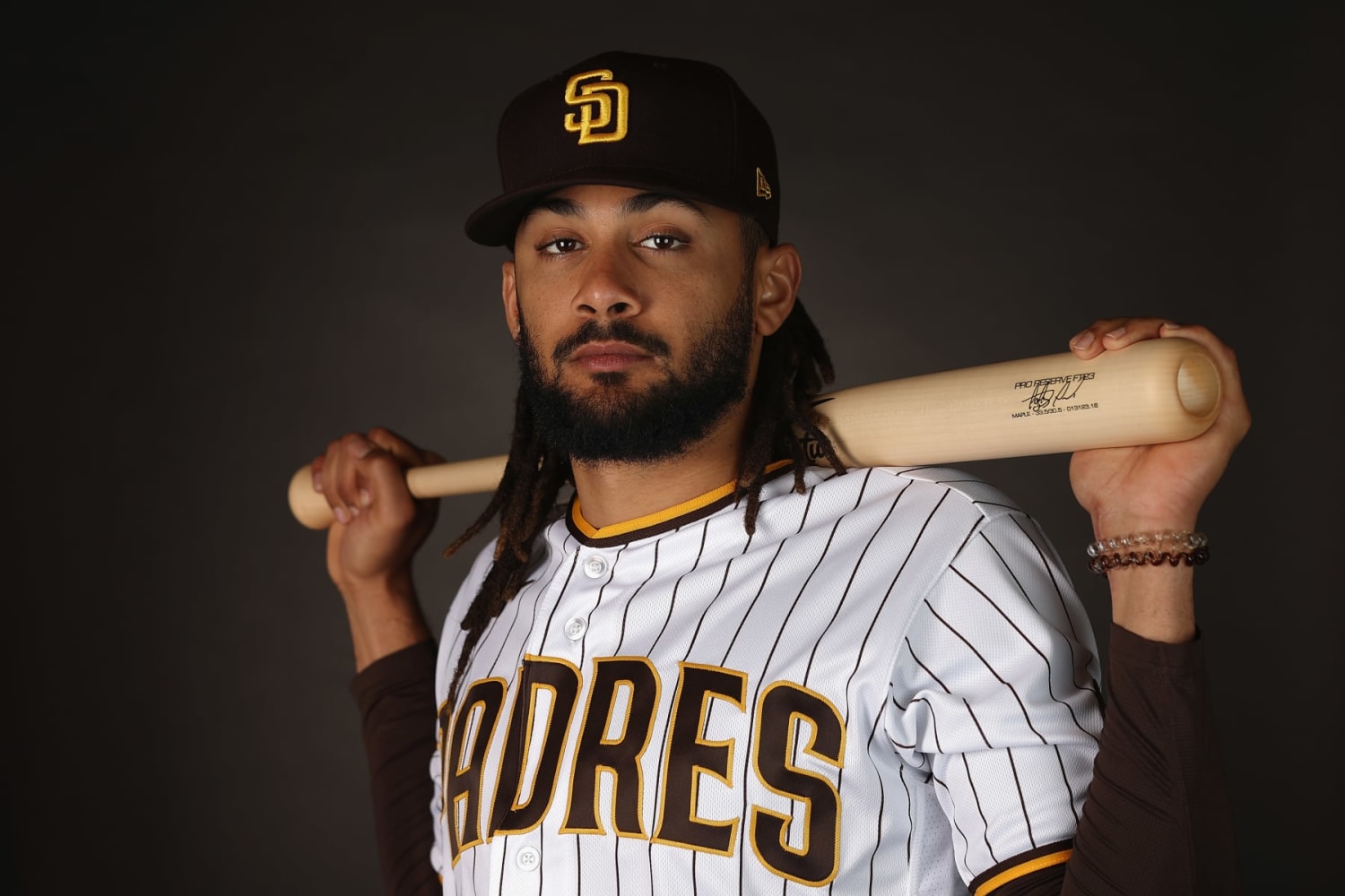 Padres switch Tatis bobblehead giveaway to Soto shirt night - The