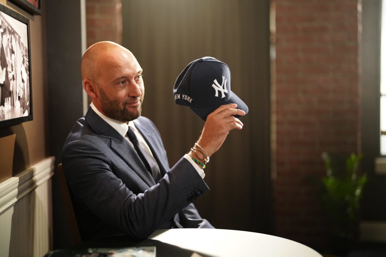 Derek Jeter's Jersey Number to Be Retired by Yankees: Latest Details,  Reaction, News, Scores, Highlights, Stats, and Rumors