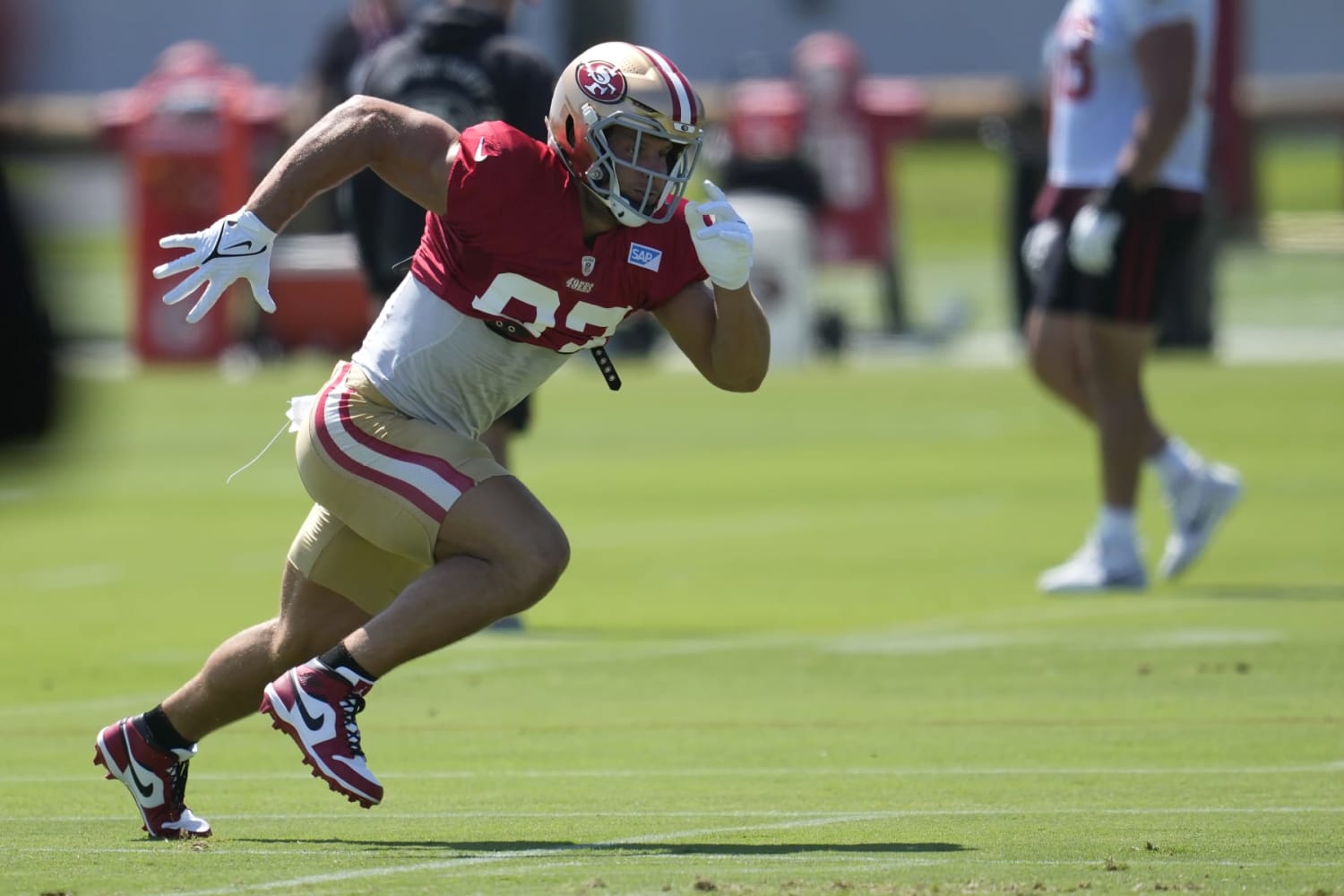 Jimmy G steps out of own end zone, commits safety