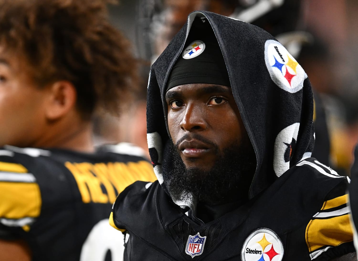 Steelers wide receiver Diontae Johnson sued for no-show at youth