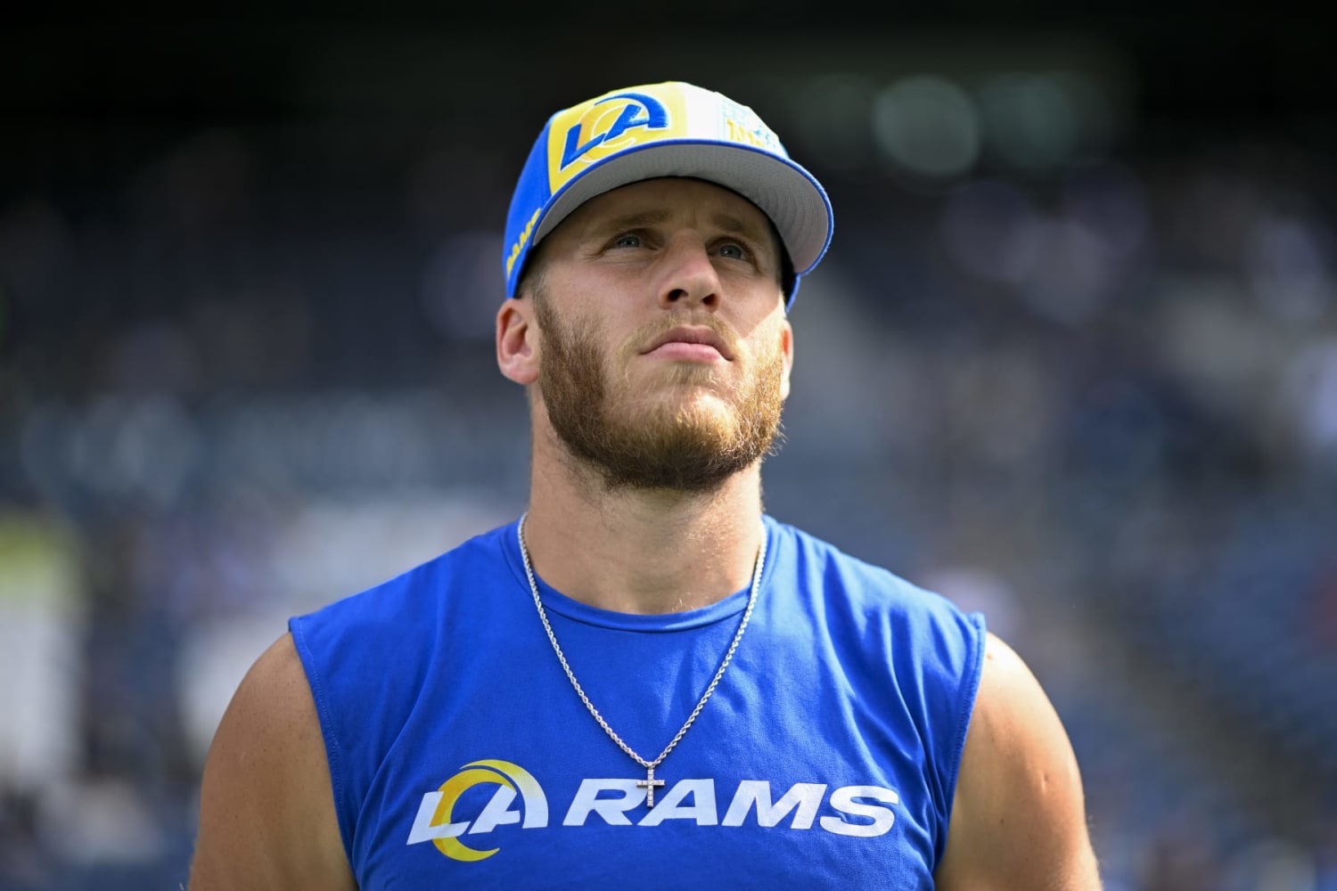 Jourdan Rodrigue on X: Wait, did Cooper Kupp sign his new deal while  wearing a Matthew Stafford jersey?? (Photo credit Rams)   / X