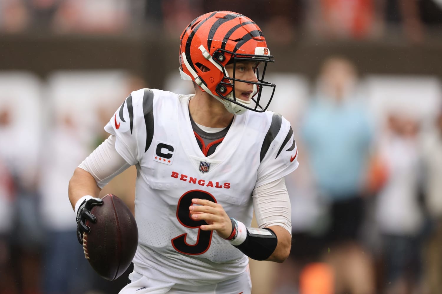 Bengals' Ja'Marr Chase Doesn't Want QB Joe Burrow To Play Until He's '100%  Ready' - Sports Illustrated