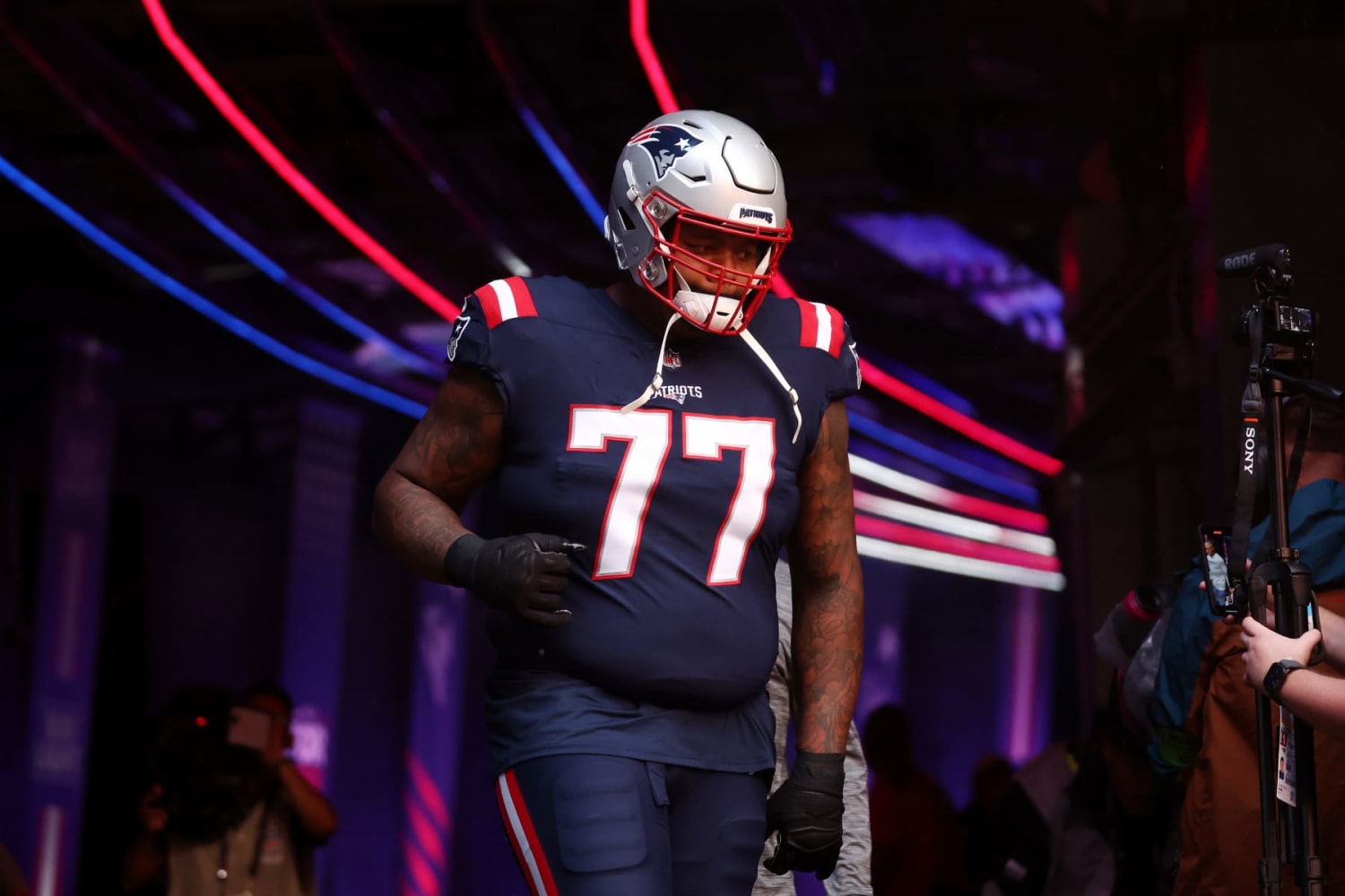 Chandler Jones Cut by Las Vegas Raiders; Troubled ex New England Patriots  DL Facing Uncertain Future - Sports Illustrated New England Patriots News,  Analysis and More