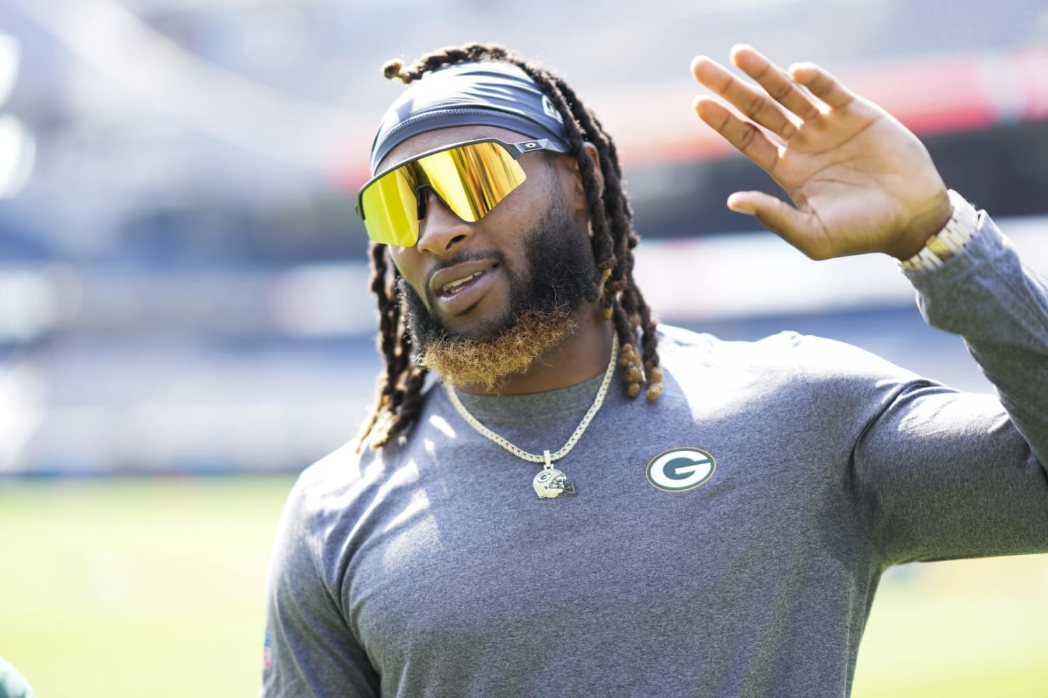 If shorthanded at WR, Packers should lean on Aaron Jones in passing game